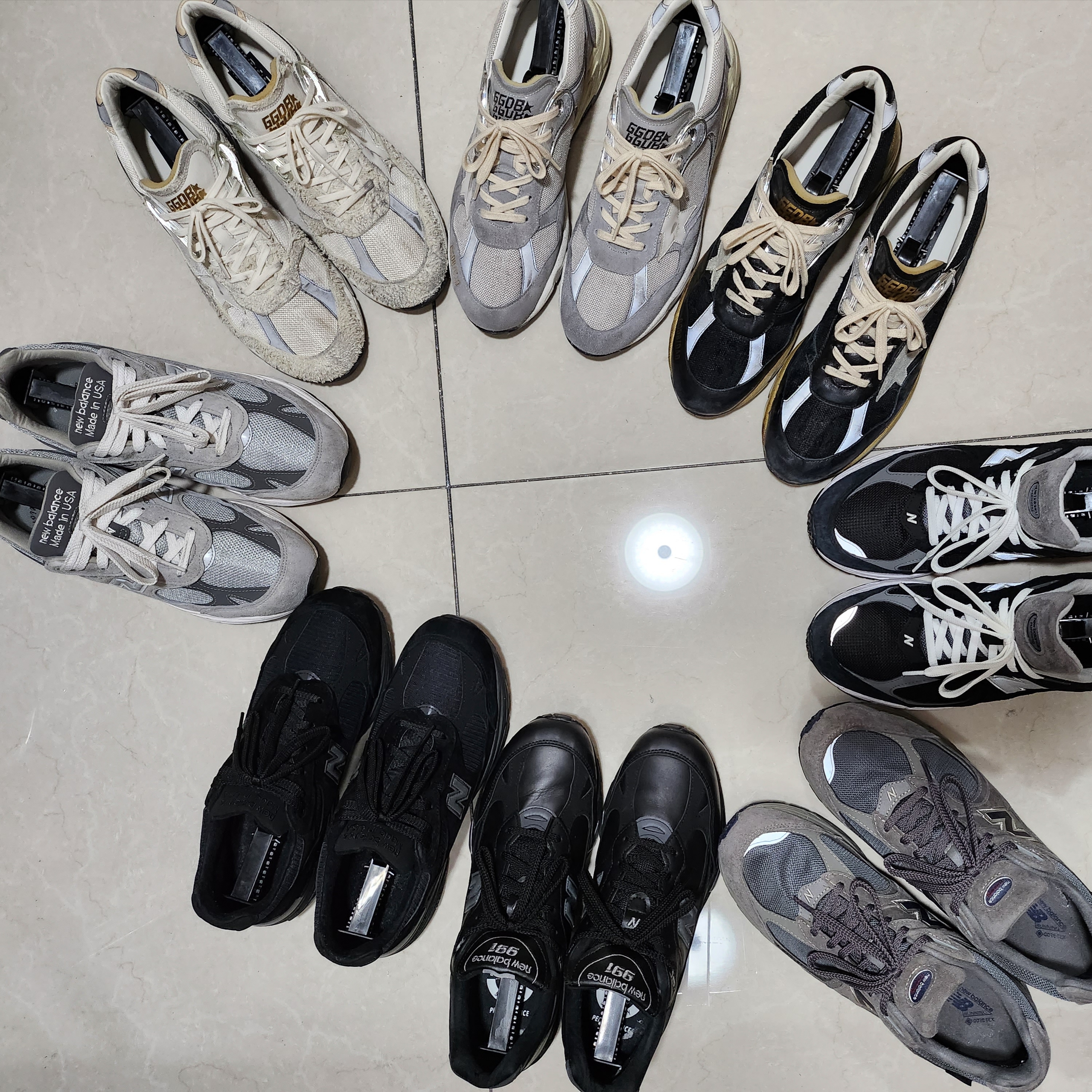(W) New Balance 993 Made in USA Grey - B Standard, (W) New Balance 993 Made in USA Triple Black - B Standard 착용 스타일