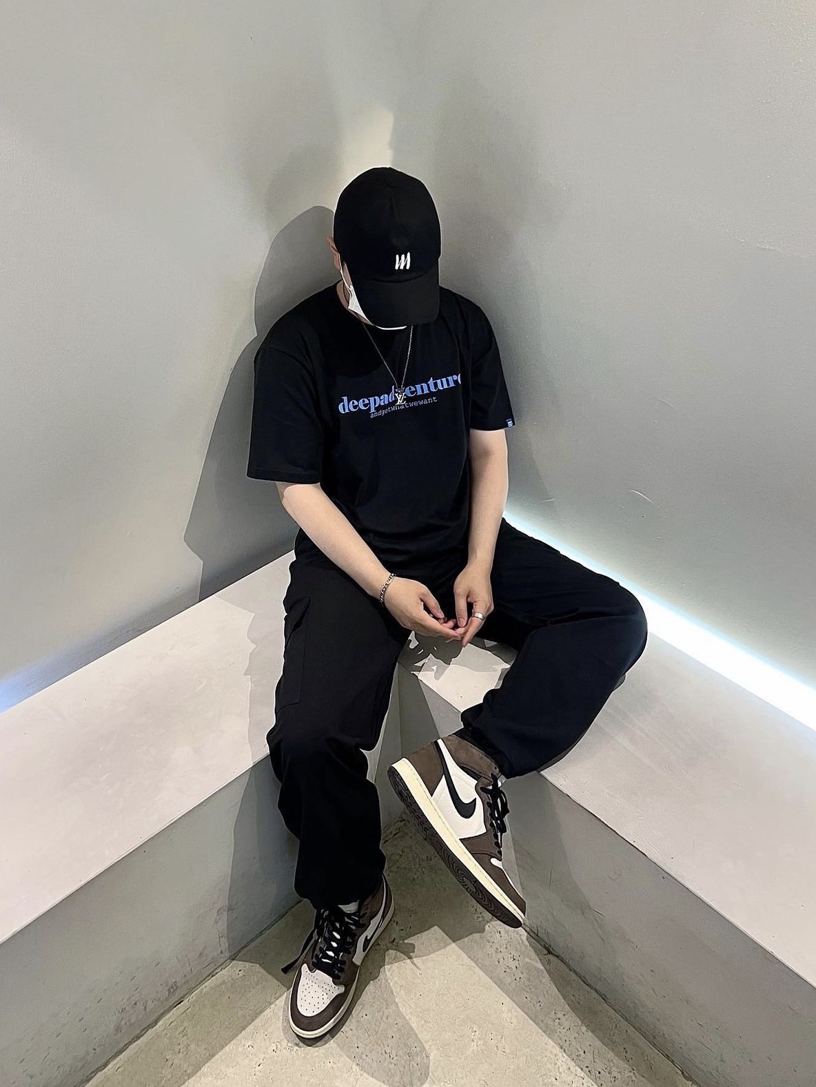 Jordan 1 x Travis Scott Retro High OG SP Mocha 착용 스타일