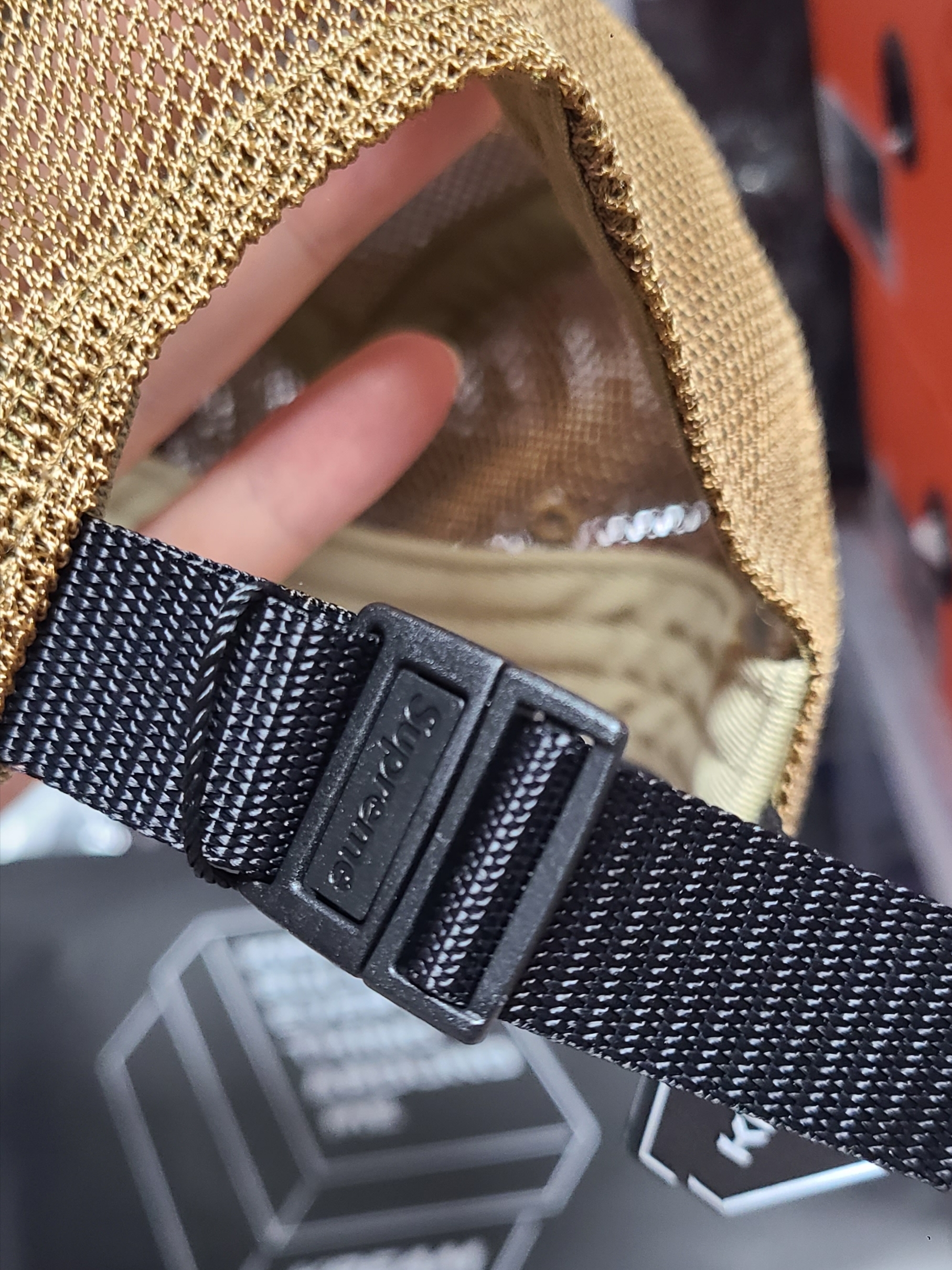 Supreme Mesh Cordura Camp Cap Sand - 23SS 착용 스타일 - 4