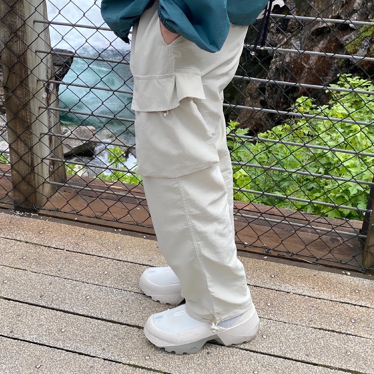 Converse x A-Cold-Wall Geo Forma Boot Lily White, Adidas Samba OG Cloud White 착용 스타일 - 2
