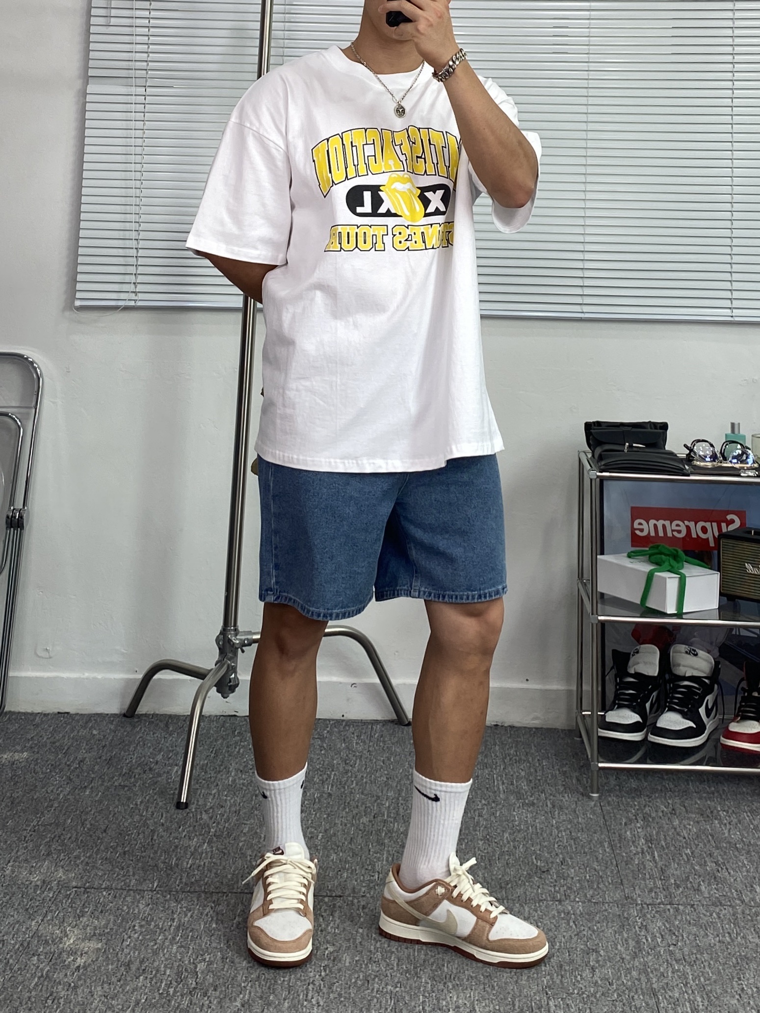 Nike Dunk Low Pro Premium Medium Curry 착용 스타일 - 4