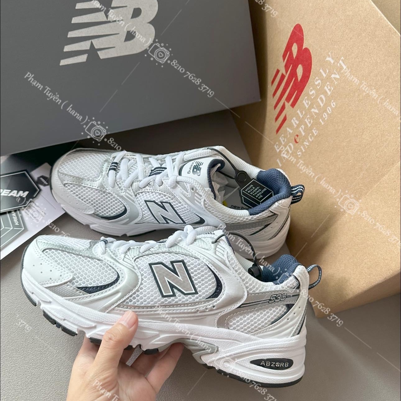 New Balance 530 White 착용 스타일 - 2