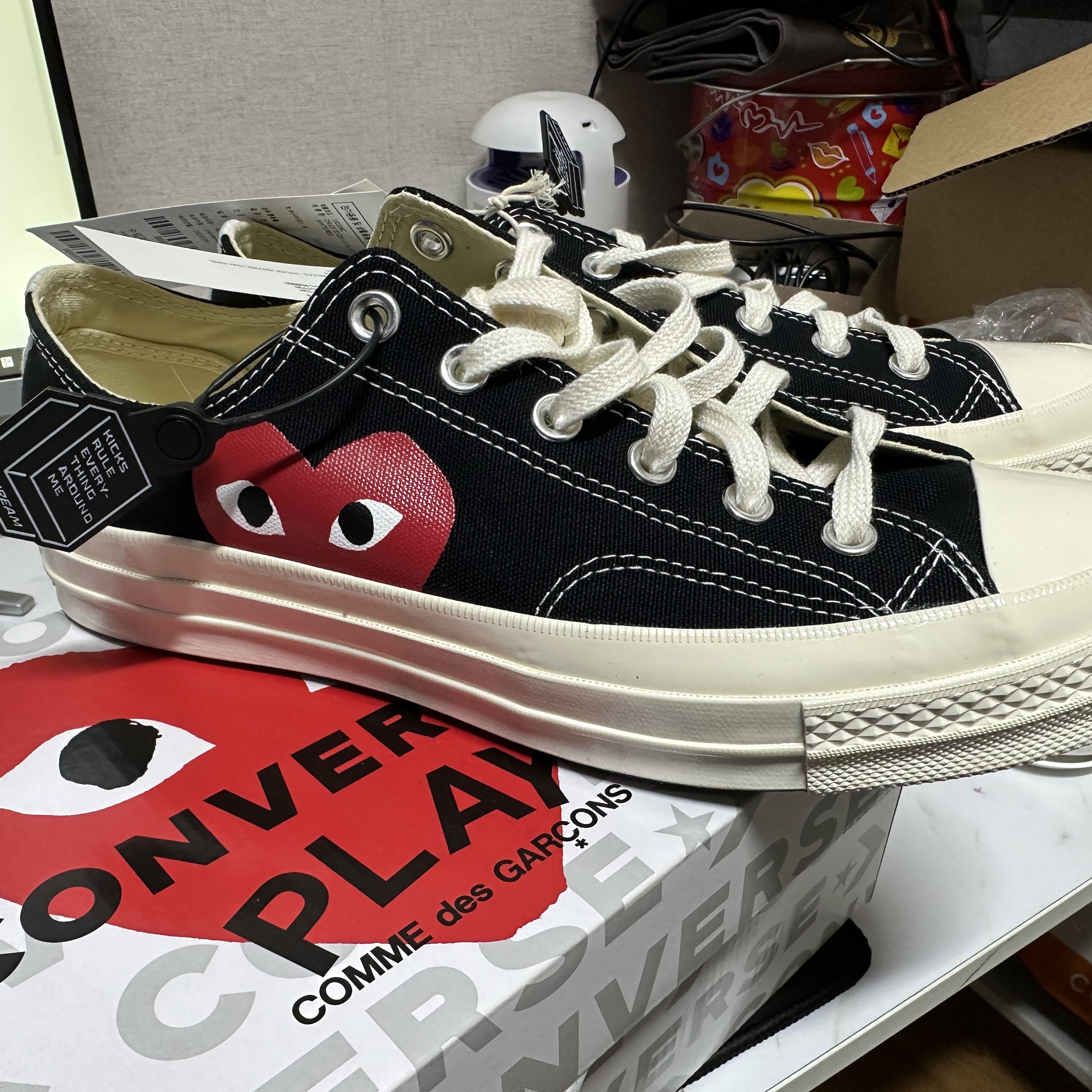 Converse x Play Comme des Garcons Chuck 70 Ox Black 착용 스타일