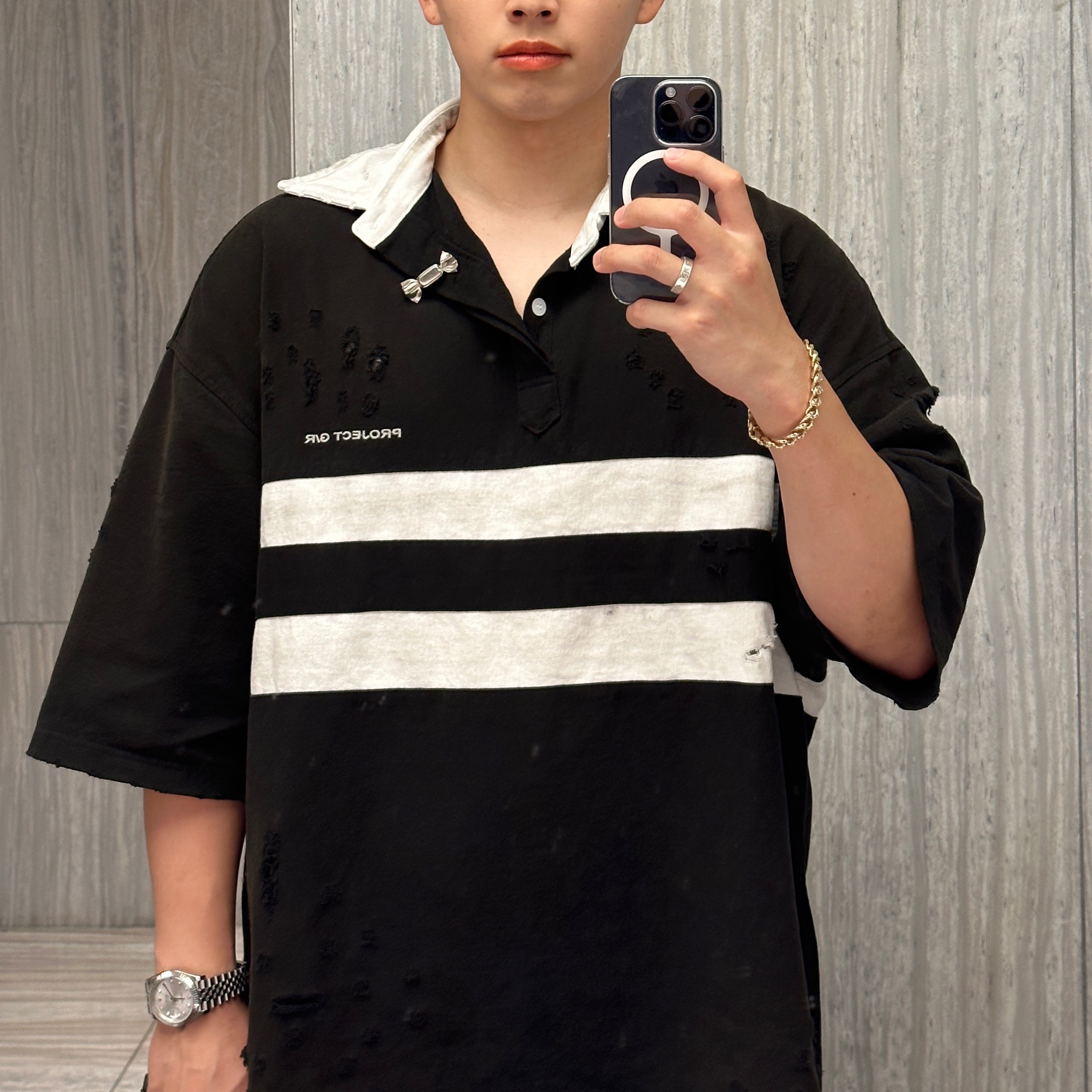 Project G/R Bullied Half Polo Shirts Black 착용 스타일 - 3