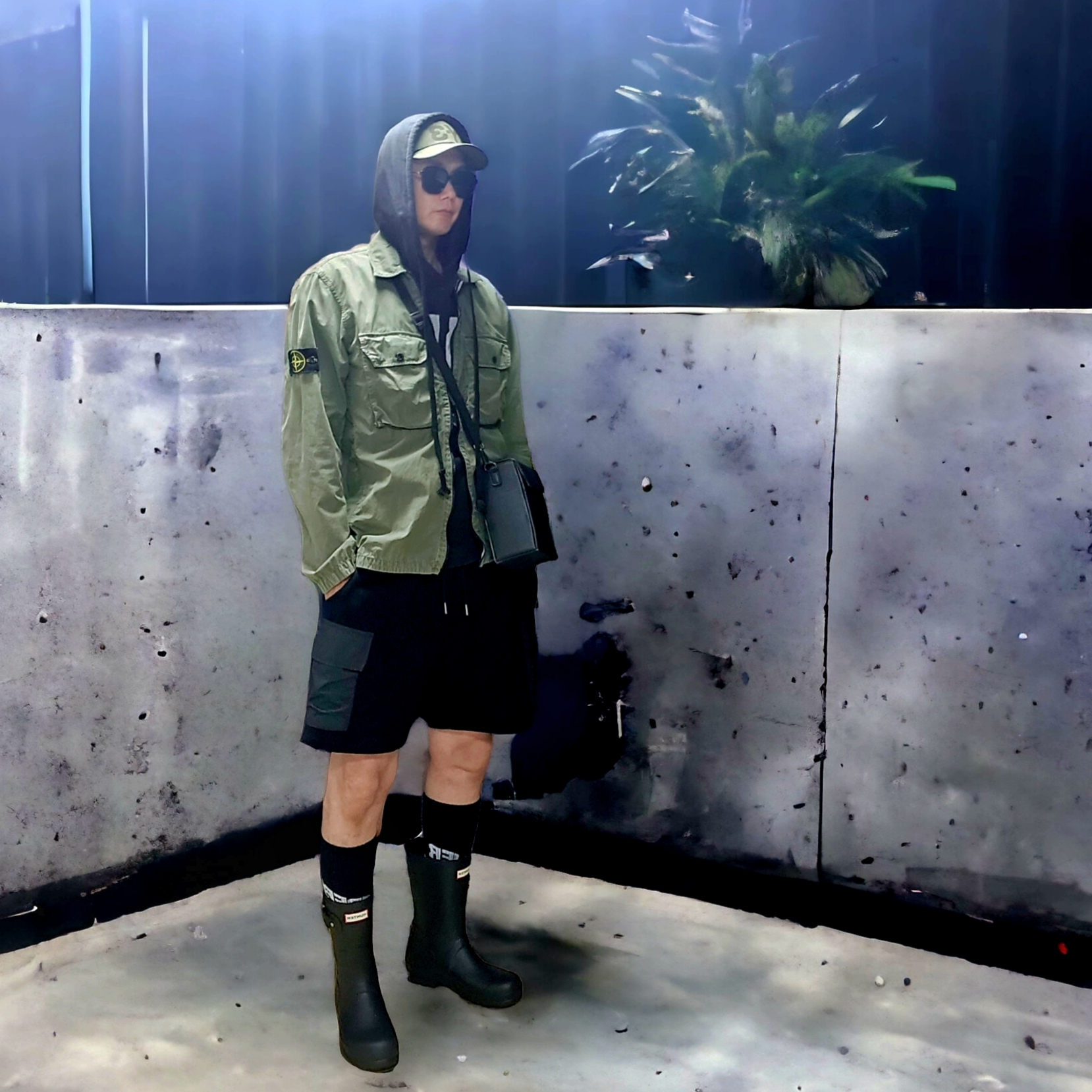 Hunter Original Short Wellington Boots Black 착용 스타일 - 2
