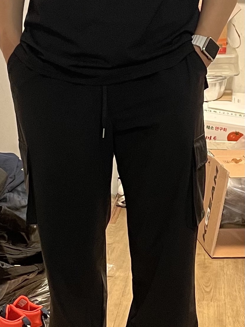 Jordan 1 Low SE Tokyo 96 착용 스타일 - 1