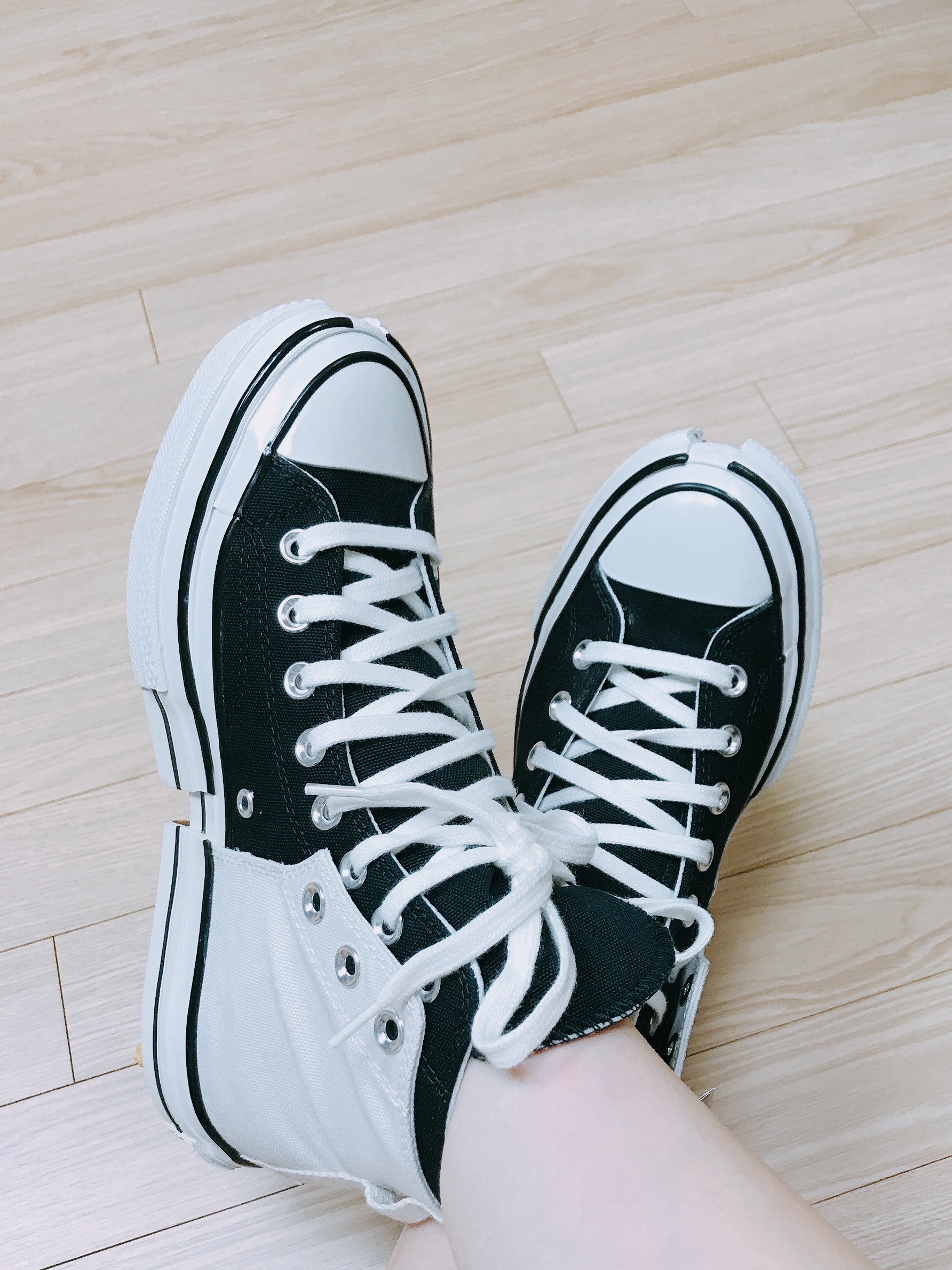 Converse x Feng Chen Wang Chuck 70 2-in-1 Natural Ivory Black 착용 스타일