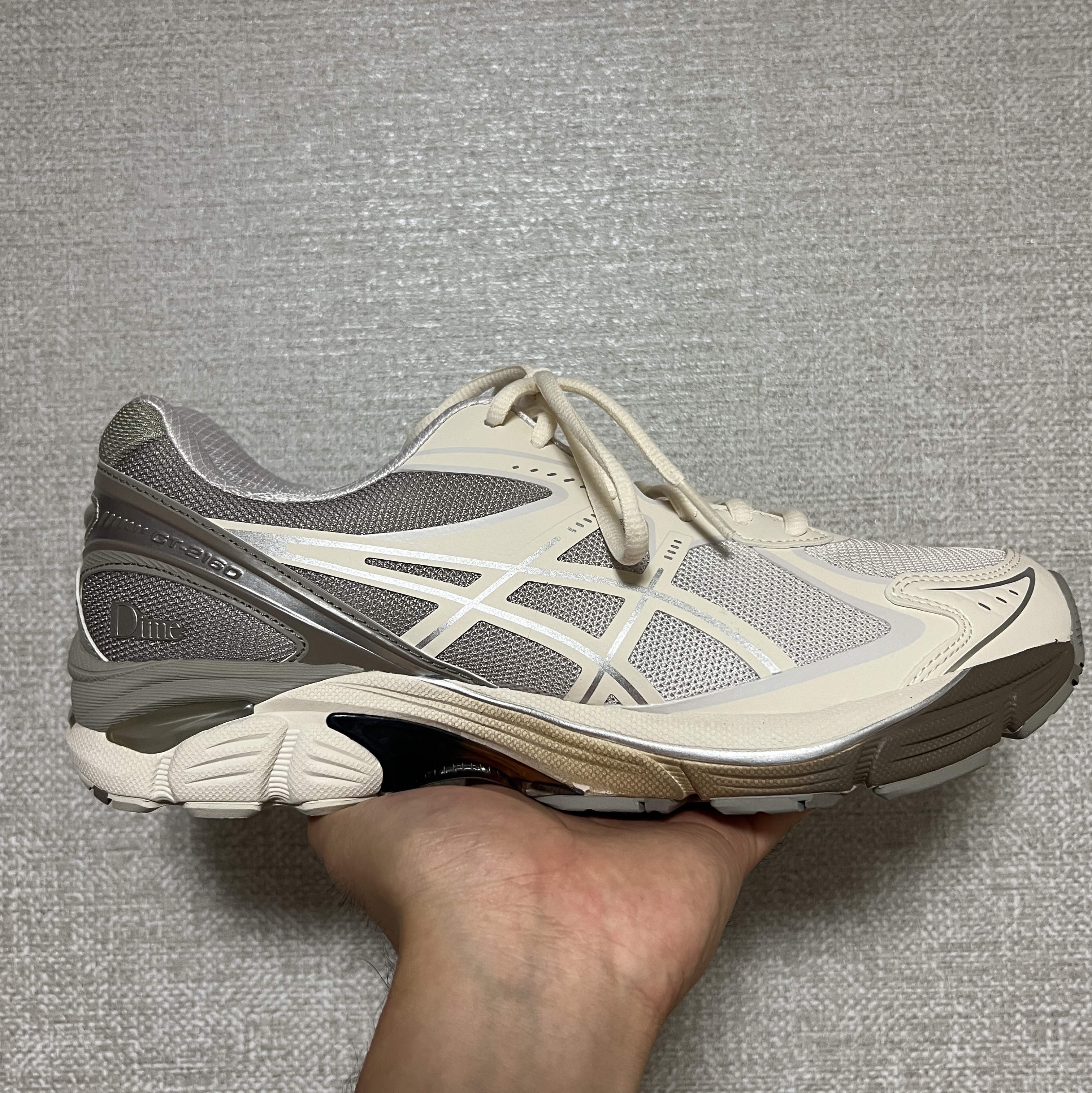 Asics x Dime GT-2160 Arctic Wolf London Fog 착용 스타일 - 4