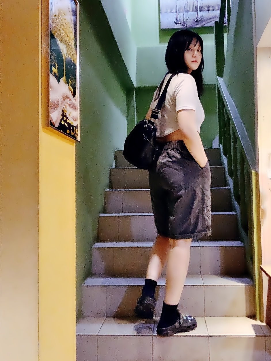 Crocs All Terrain Clog Black 착용 스타일