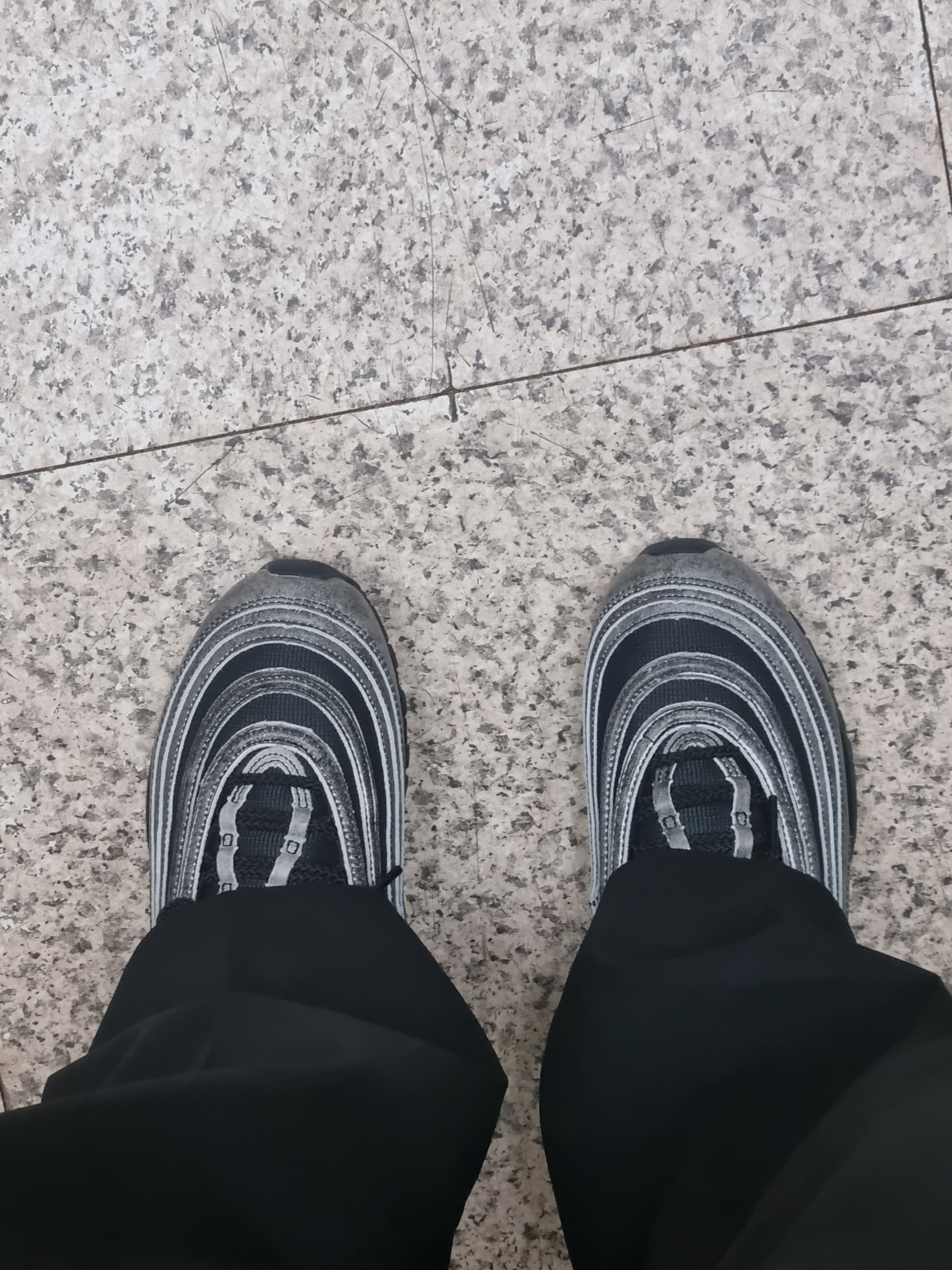 Nike x Comme des Garcons Air Max 97 Black 착용 스타일