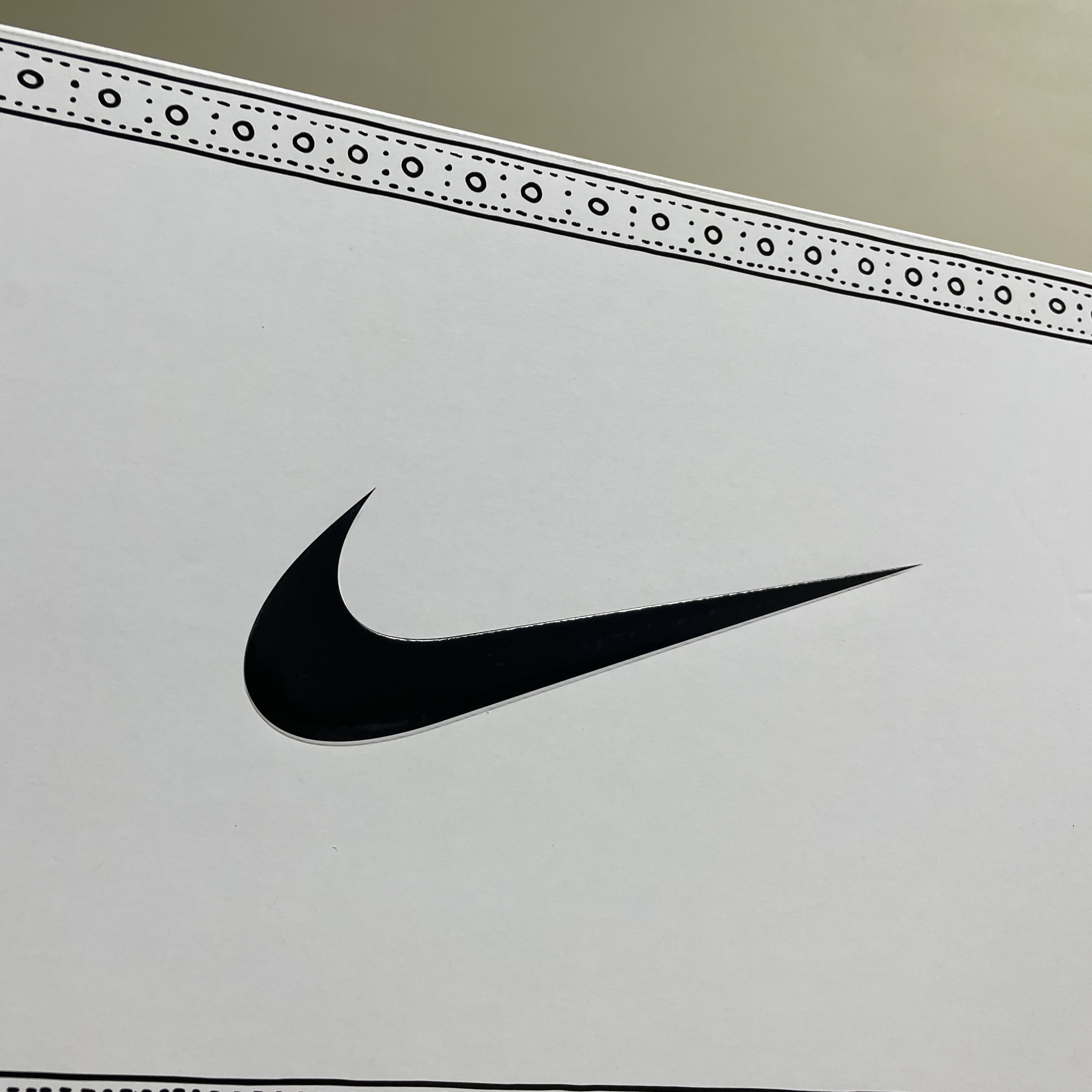 Nike x Peaceminusone Kwondo1 Black and White 착용 스타일 - 4