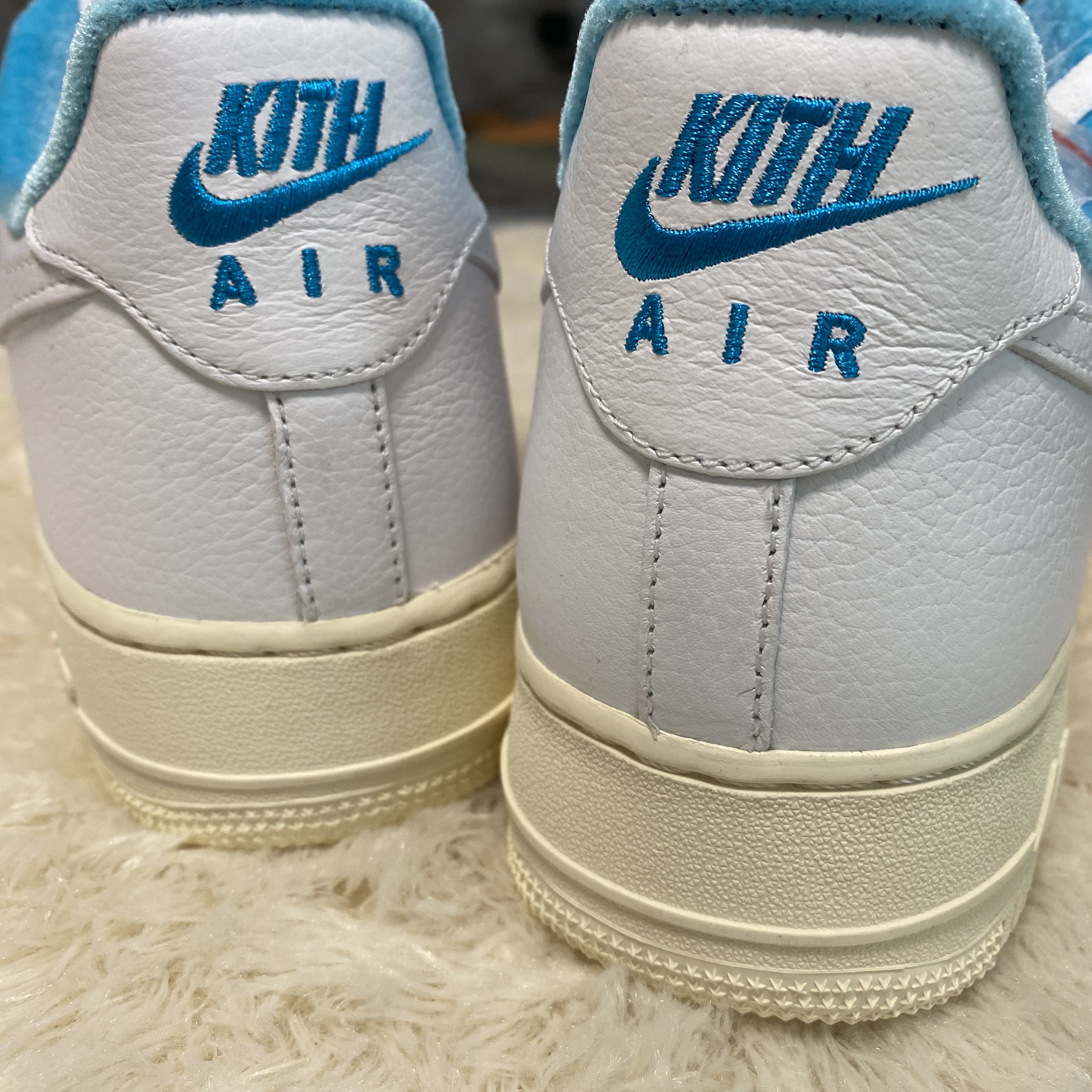 Nike x Kith Air Force 1 Low Hawaii 착용 스타일 - 4