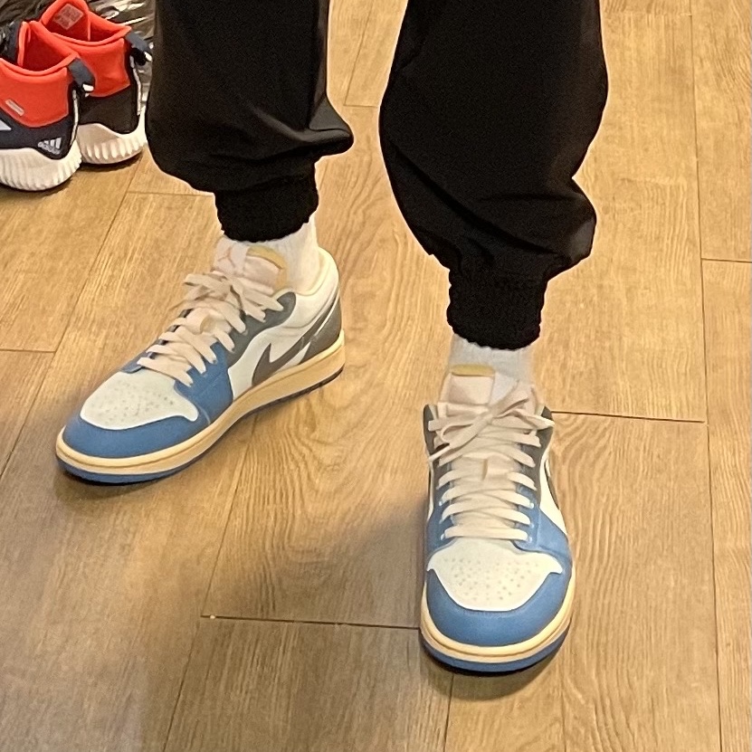 Jordan 1 Low SE Tokyo 96 착용 스타일