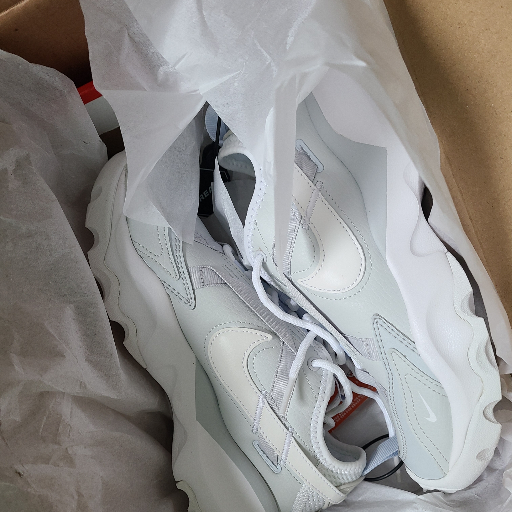 (W) Nike TC 7900 Premium 2 Photon Dust 착용 스타일