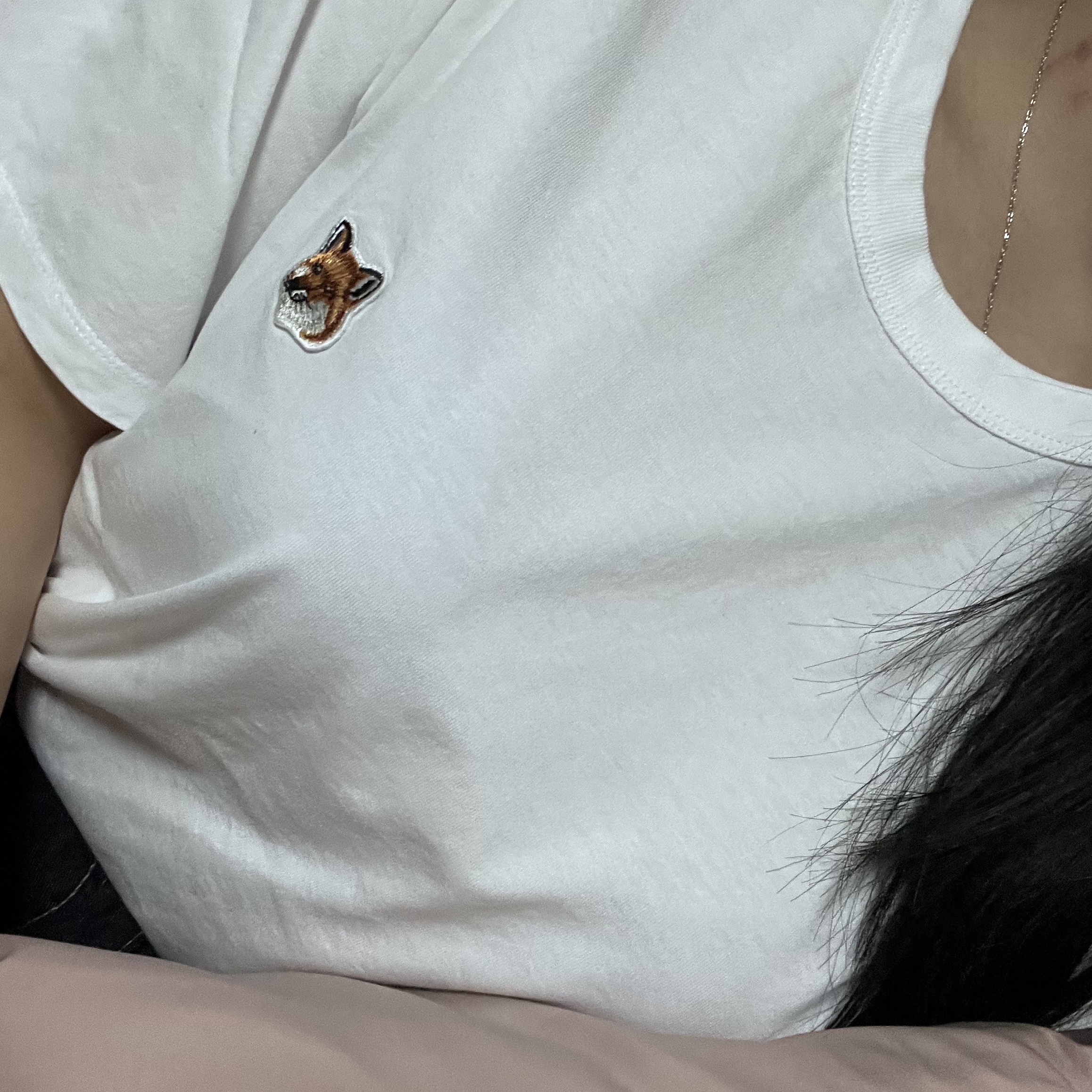Maison Kitsune Fox Head Patch Classic T-Shirt White 착용 스타일