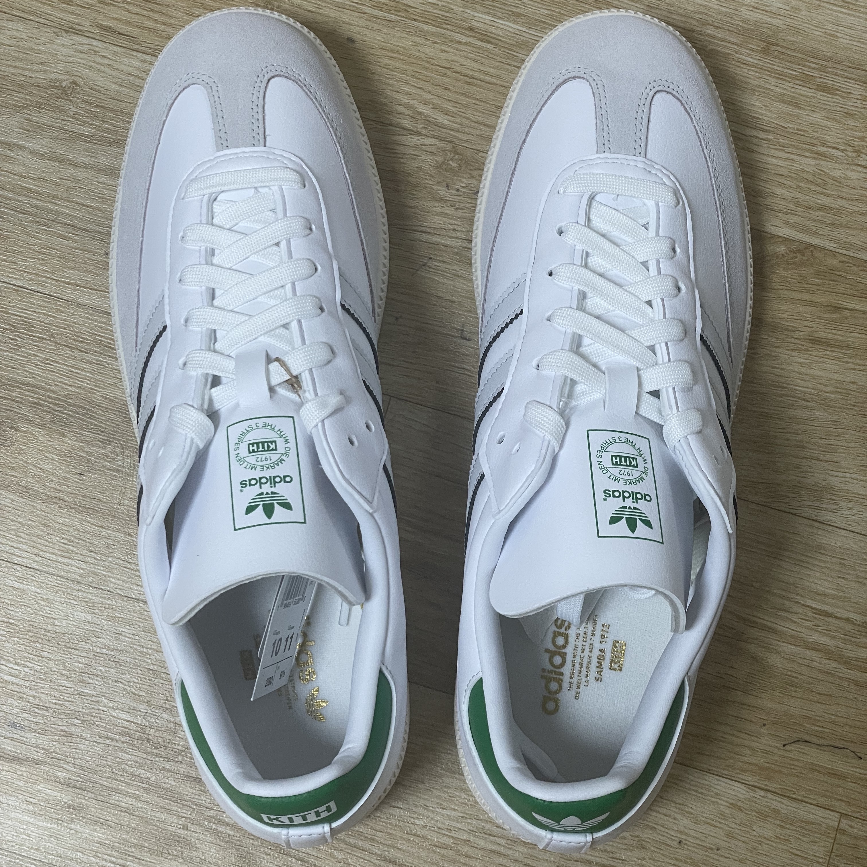 Adidas x Kith Samba Golf White Dash Grey 착용 스타일 - 3