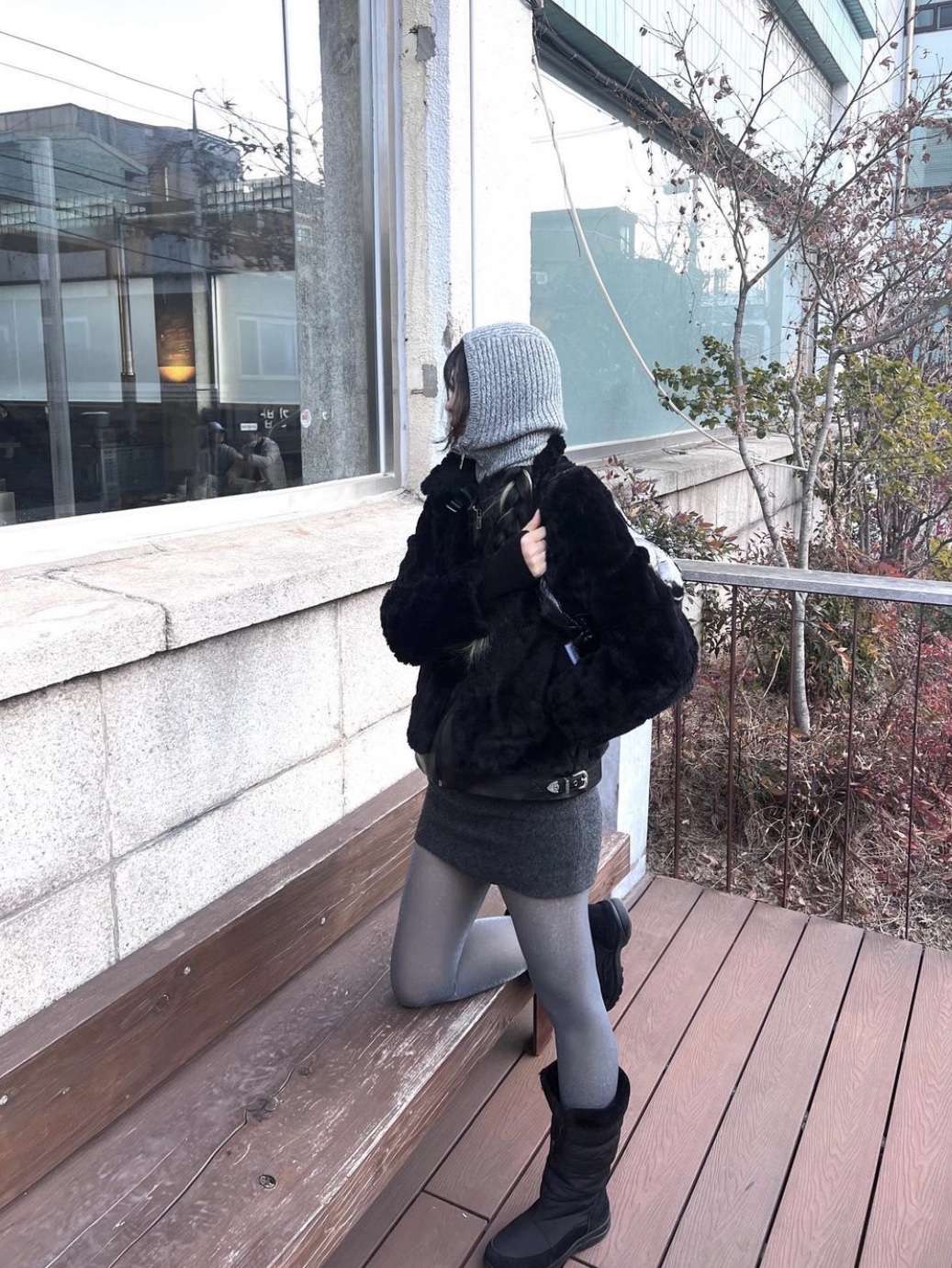 (W) Open Yy Zip Up Balaclava Gray, (W) Open Yy Zip Up Balaclava Light Green 착용 스타일
