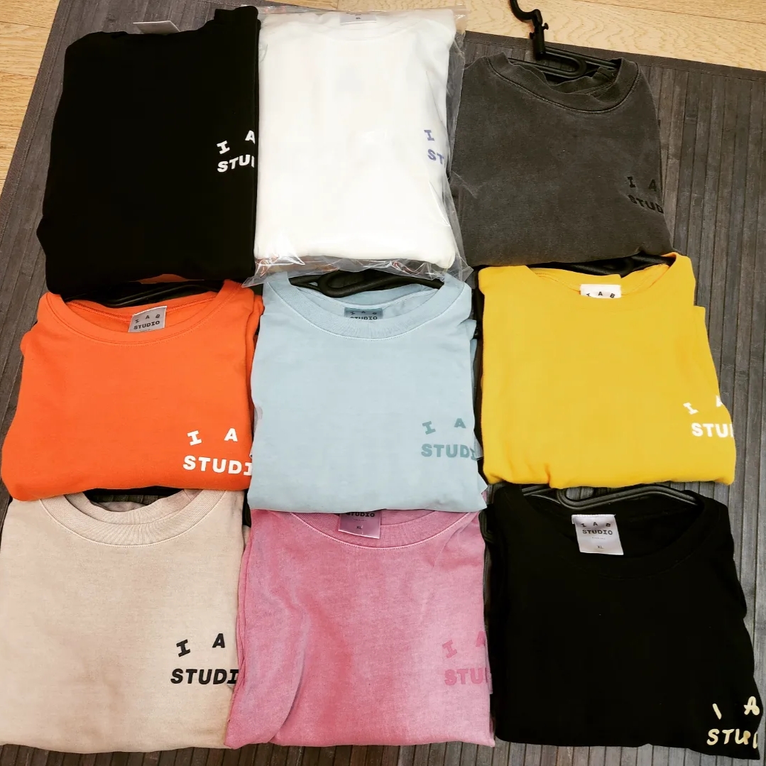 IAB Studio x Ottogi Mayonnaise 50th Anniversary T-Shirt Navy, IAB Studio 10th Anniversary T-Shirts Pack White & Black (2 Pack) 착용 스타일 - 1