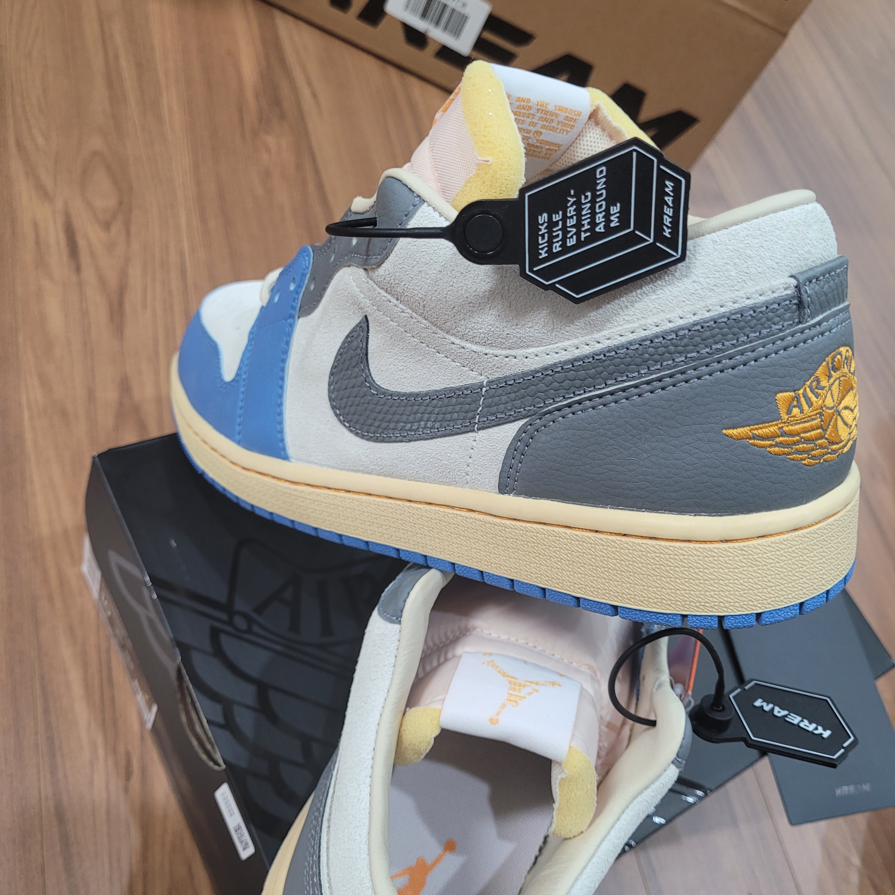 Jordan 1 Low SE Tokyo 96 착용 스타일
