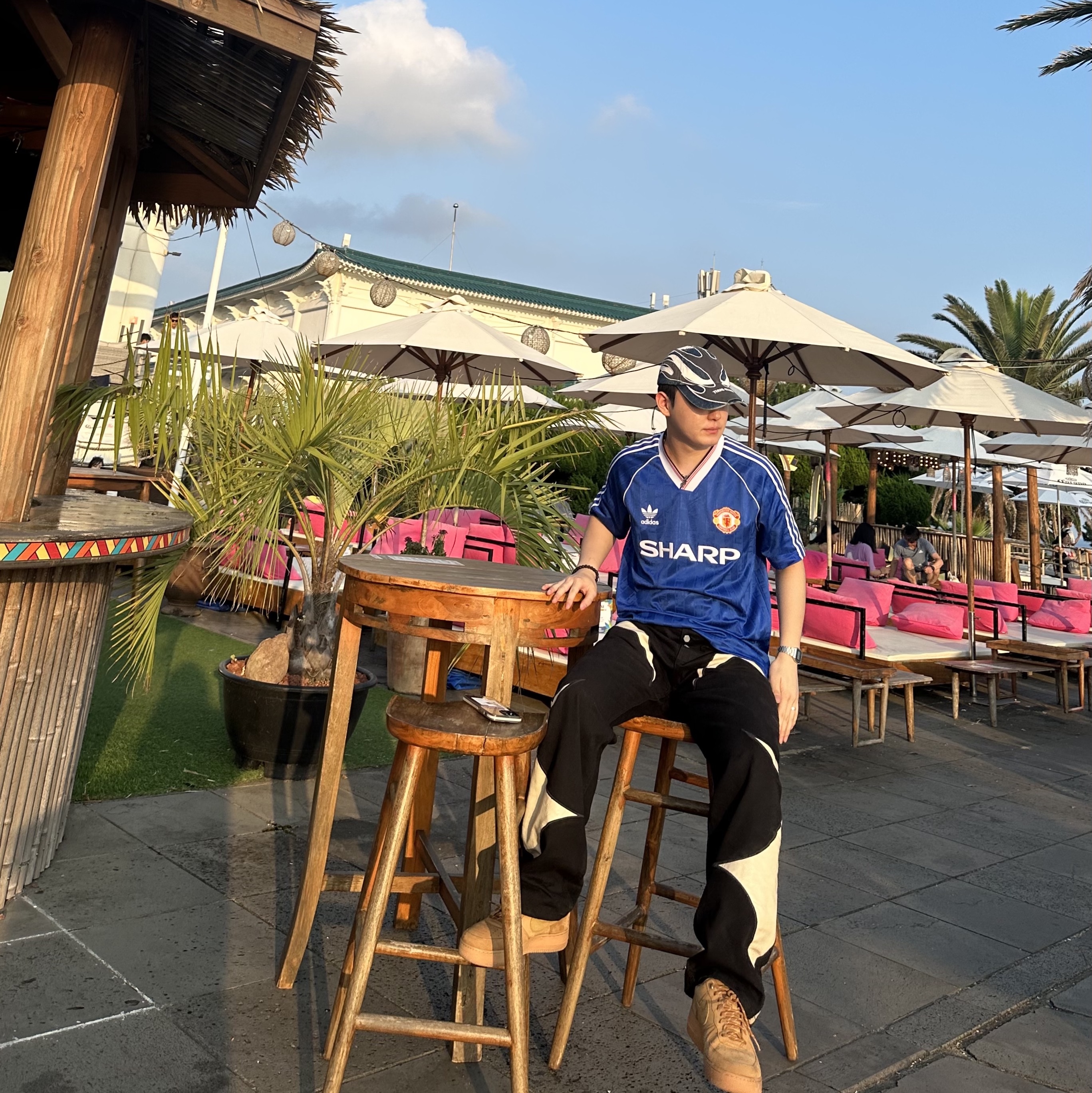 Adidas Manchester United 1988/90 Jersey Collegiate Royal - US Sizing, Adidas Manchester United 1988/90 Jersey Collegiate Royal - KR Sizing 착용 스타일 - 2