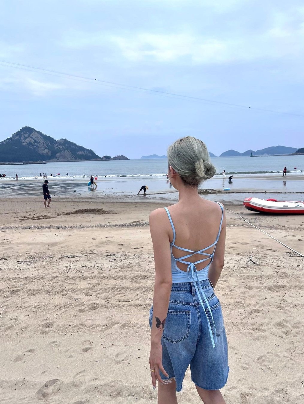 Darling You're Bad Women DYB Monokini Icy Blue, Darling You're Bad Women DYB Monokini Pearl Black 착용 스타일 - 2