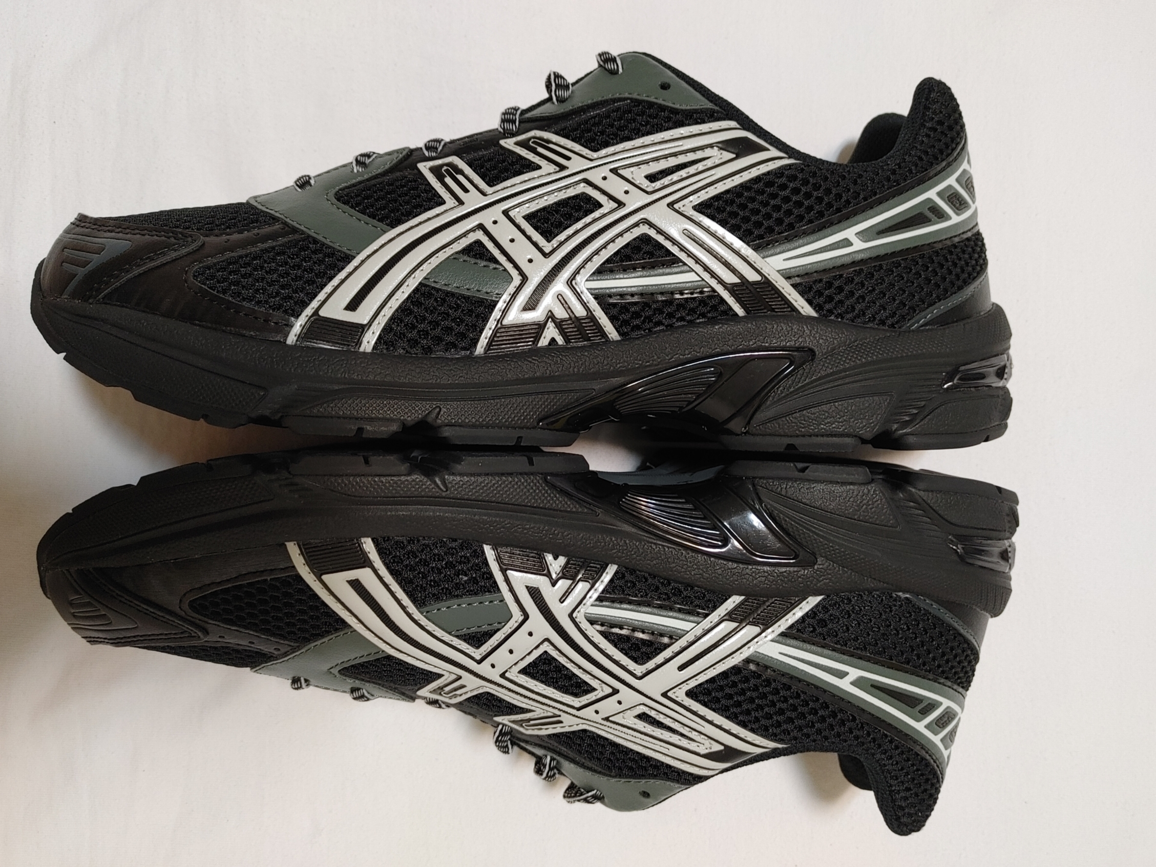 Asics Gel-1130 Black Glacier Grey - Folder Exclusive 착용 스타일