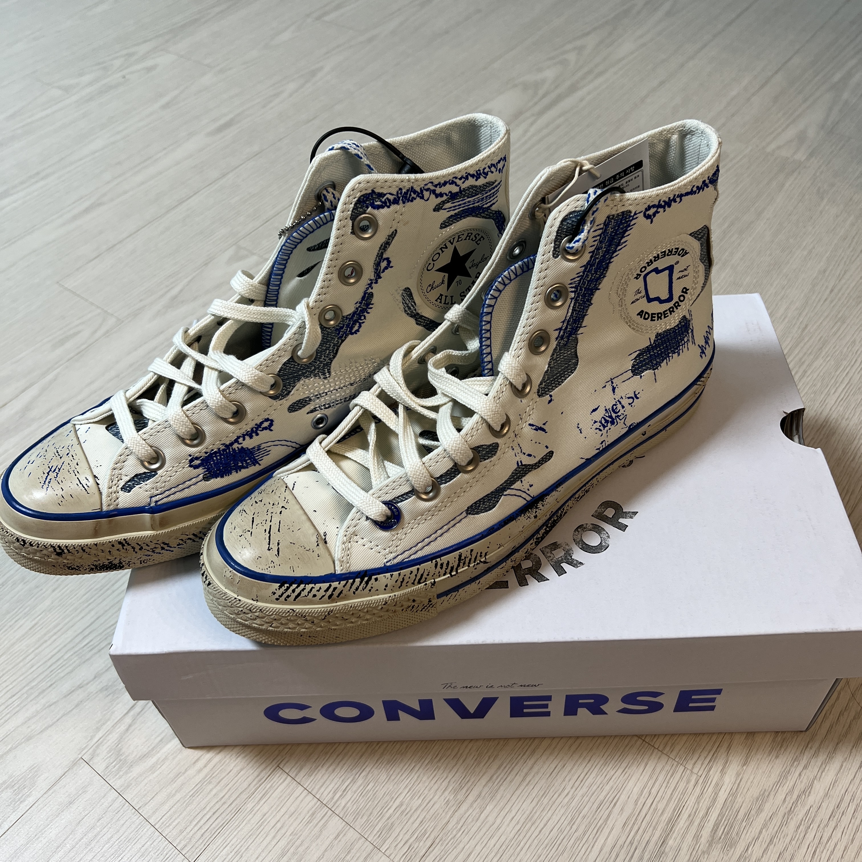 Converse x Ader Error Chuck 70 High White 착용 스타일