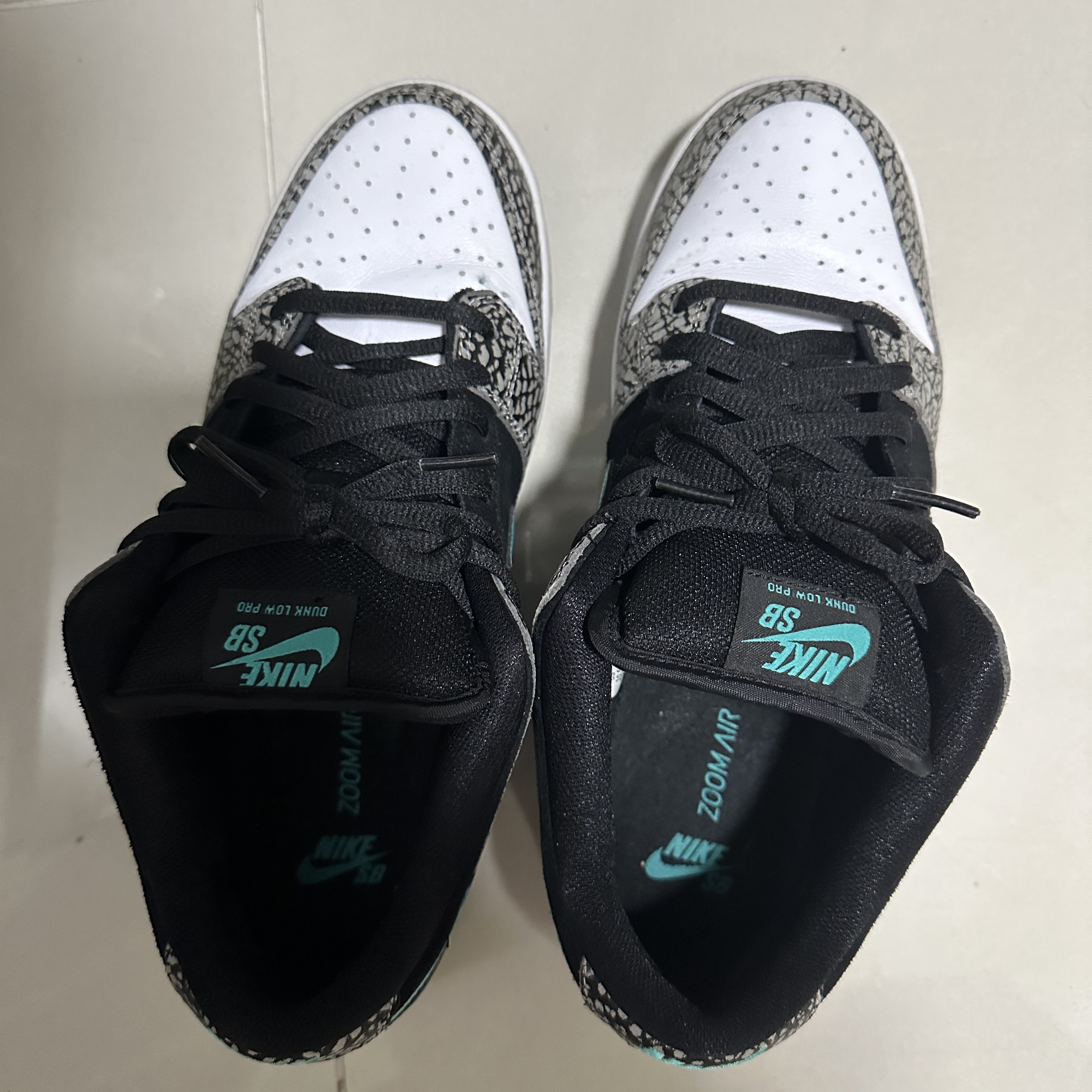 Nike SB Dunk Low Pro Clear Jade 착용 스타일 - 2