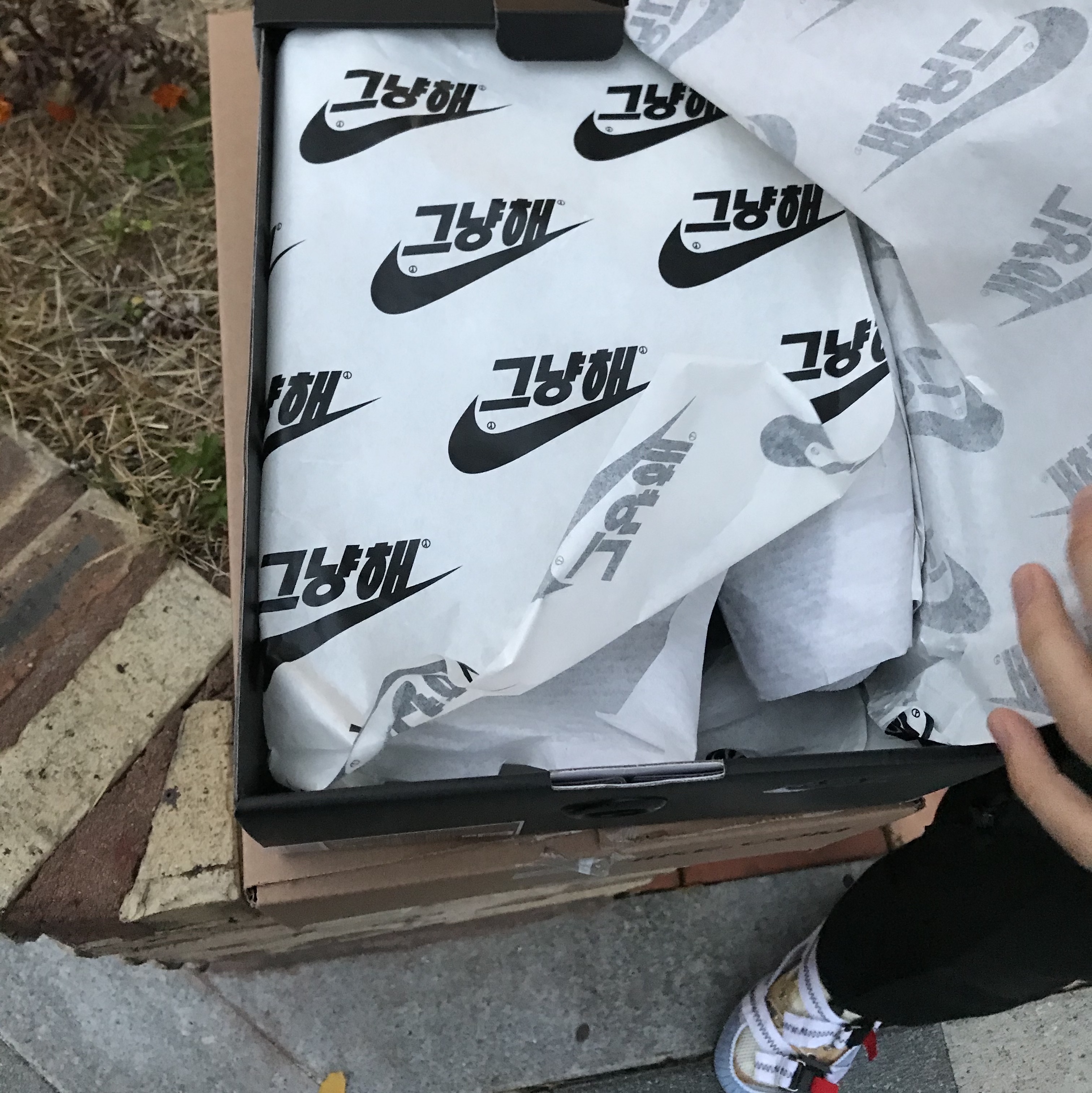 Nike x Peaceminusone Air Force 1 Low Para-Noise, Nike x Tom Sachs Mars Yard Overshoe 3.0 착용 스타일 - 1