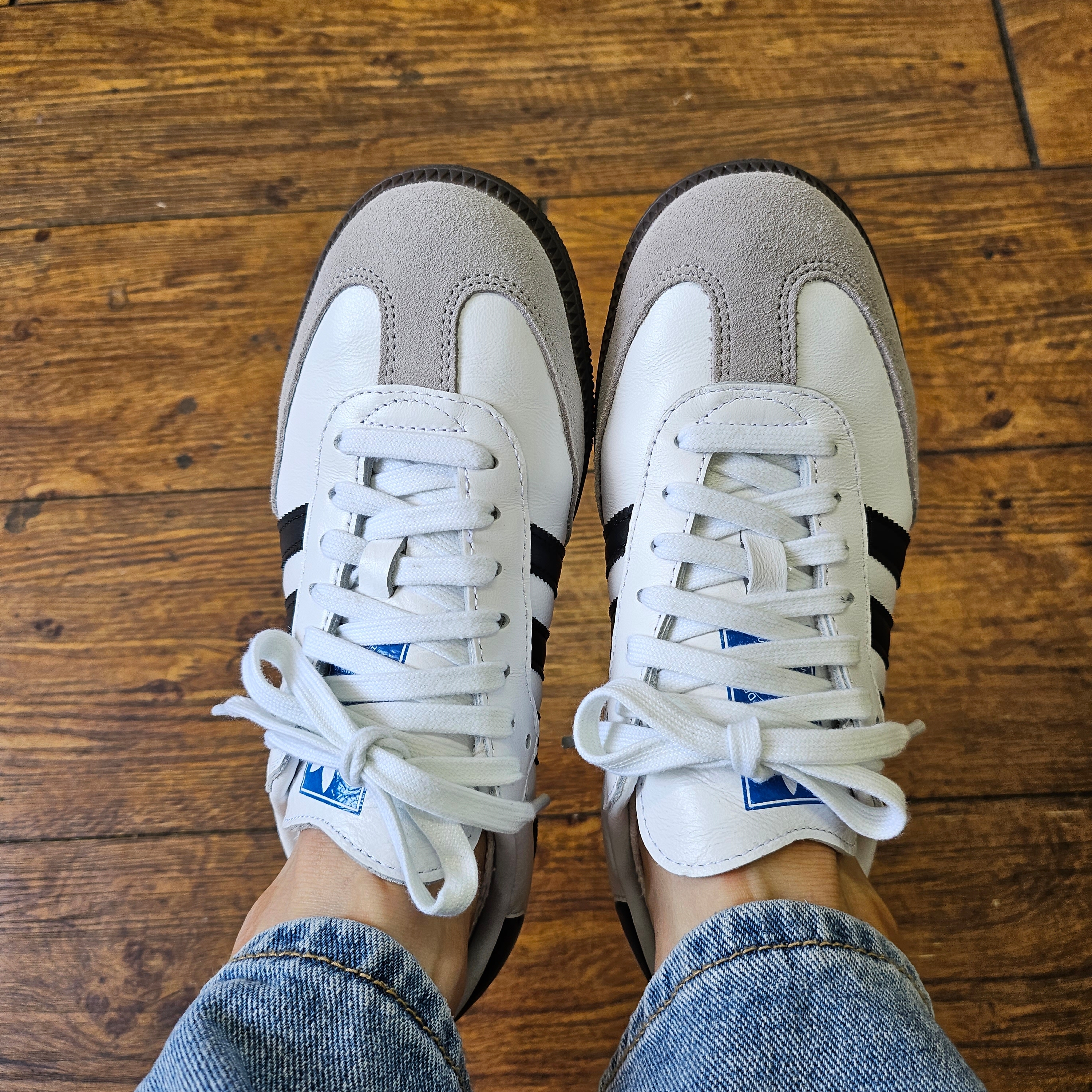 Adidas Samba OG Cloud White 착용 스타일