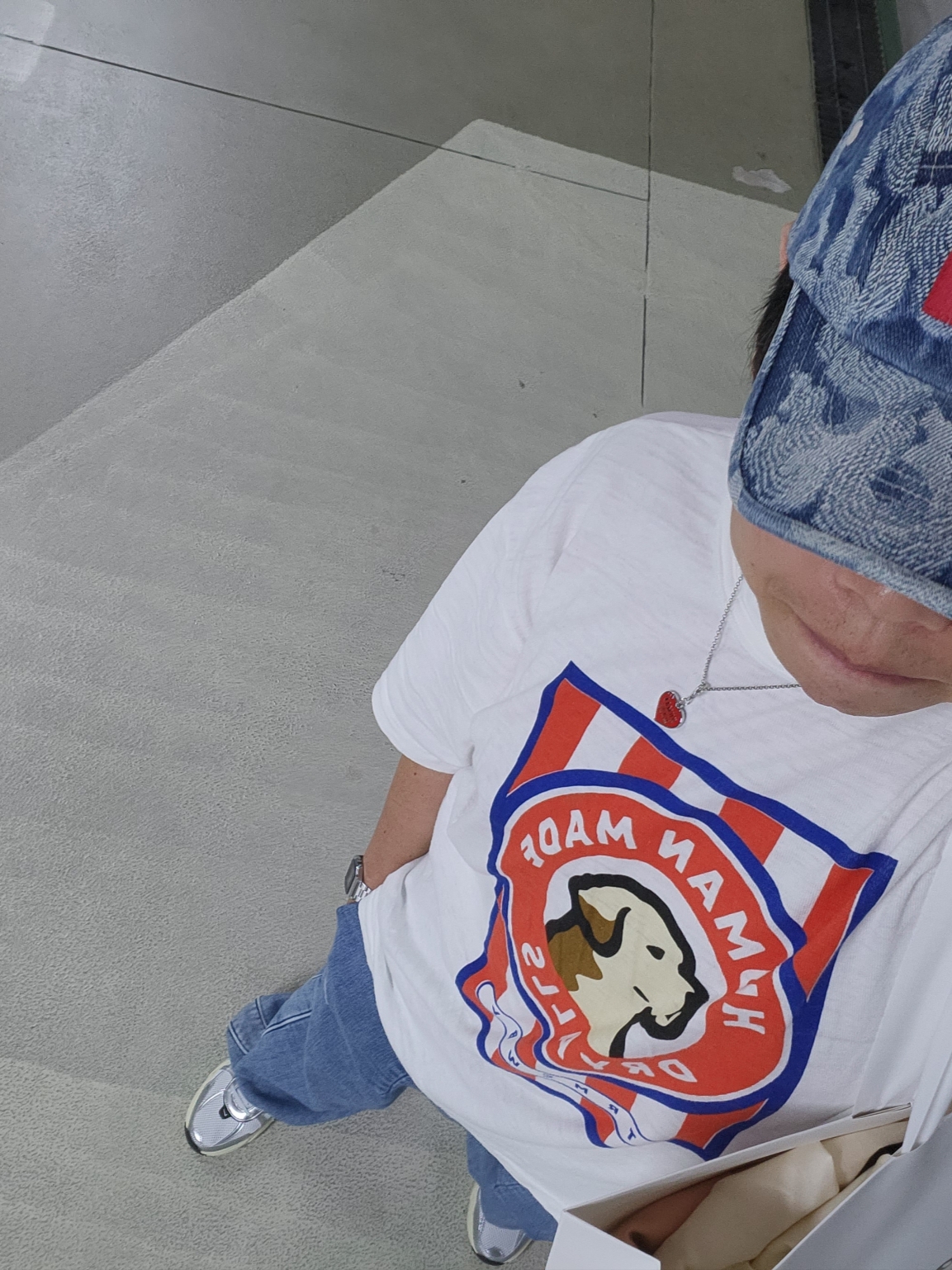 Nike V2K Run Summit White Metallic Silver, Supreme Flames Jacquard Denim Camp Cap Washed Indigo - 23SS 착용 스타일 - 2