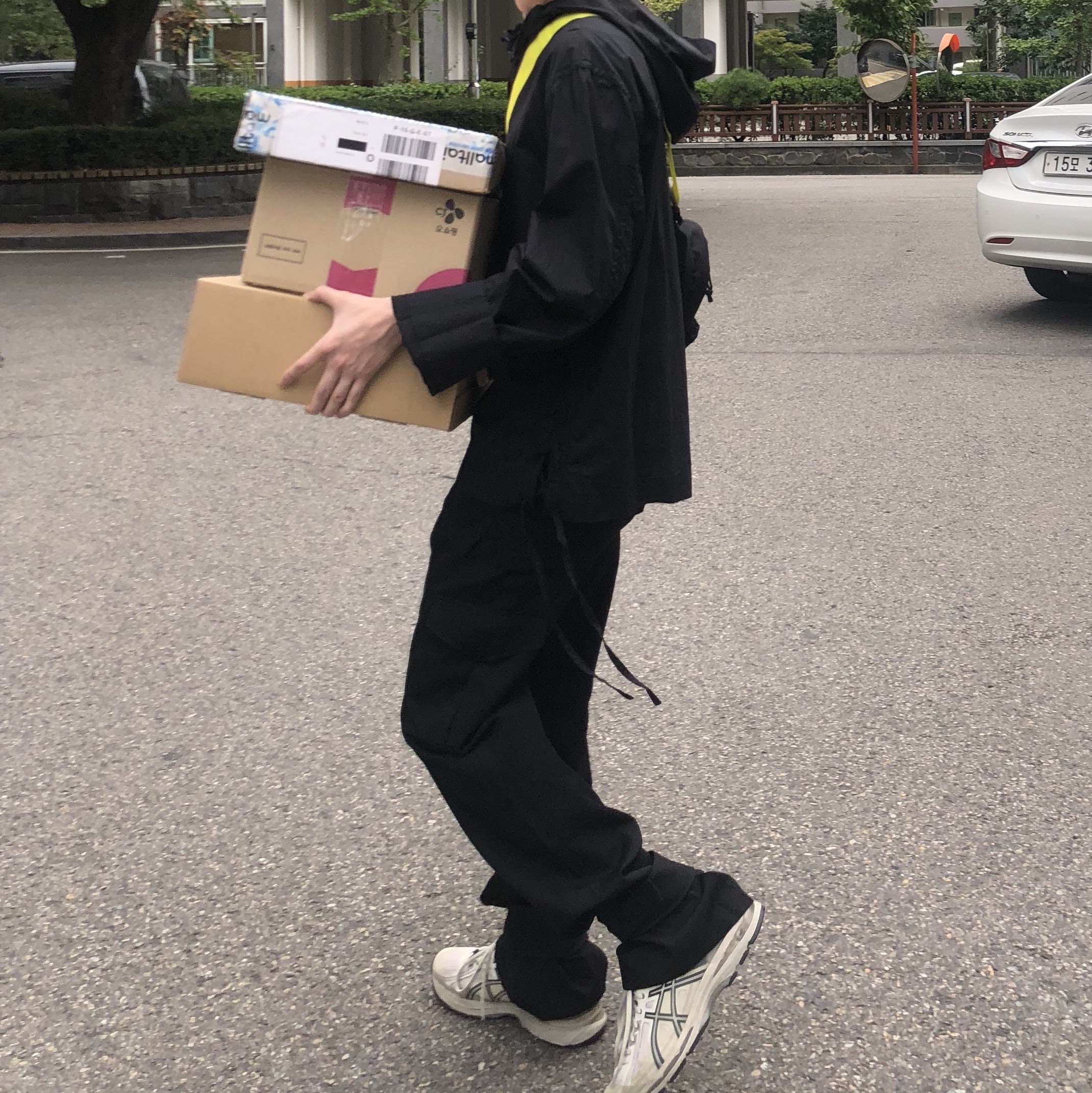 Asics x Kiko Kostadinov Gel-Burz 1 Grey 착용 스타일