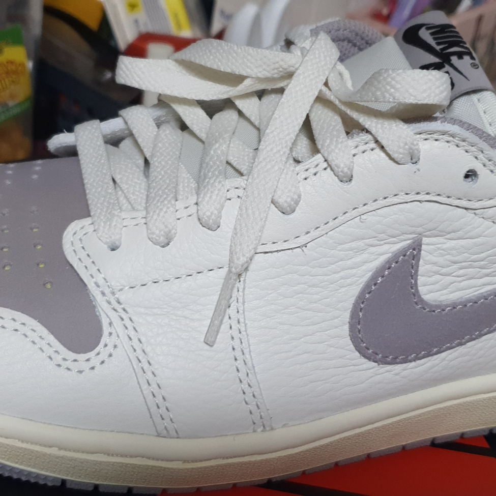 Jordan 1 Retro Low OG Atmosphere Grey 착용 스타일