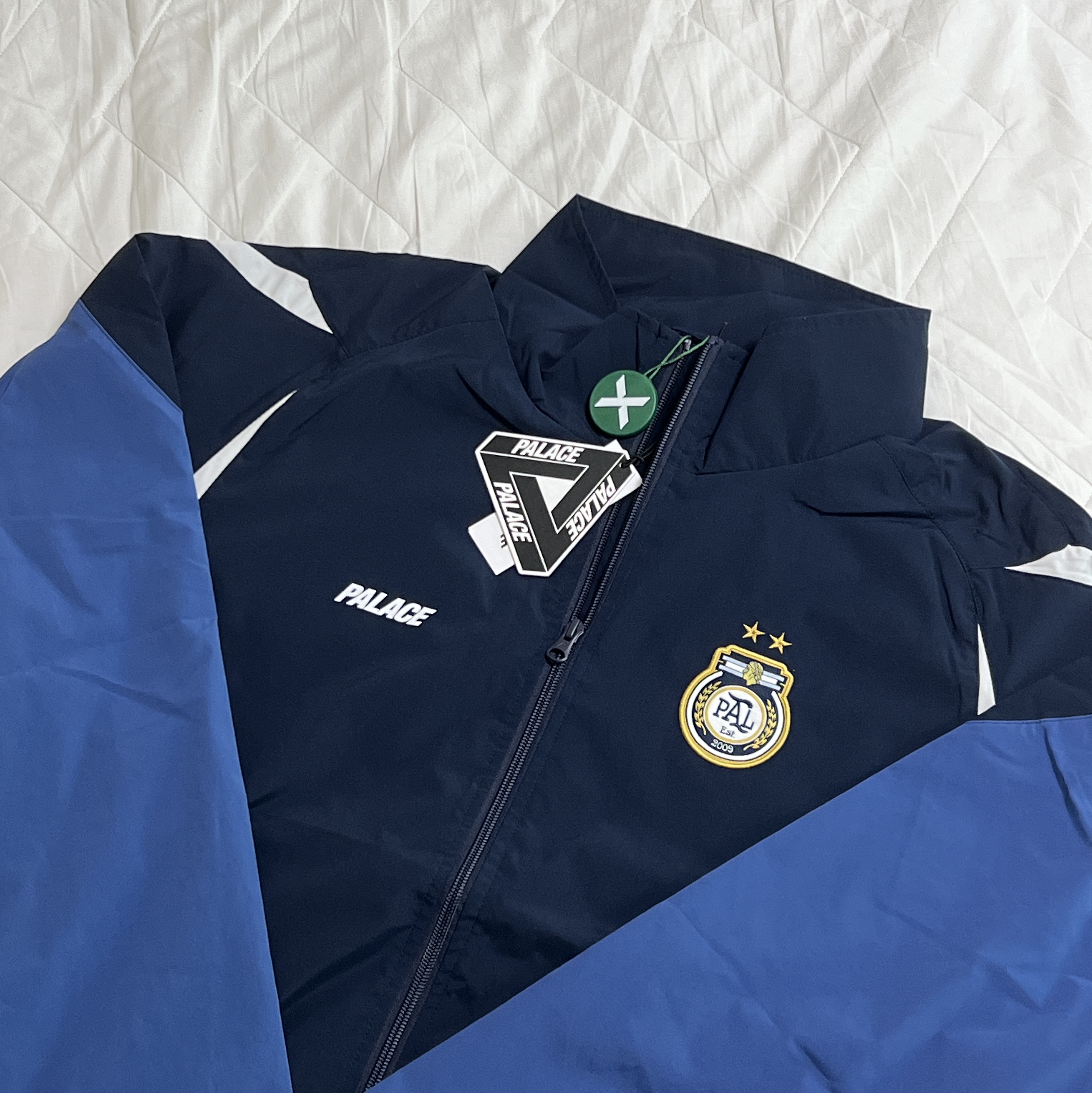 Palace Pro Shell Jacket Navy - 23FW 착용 스타일