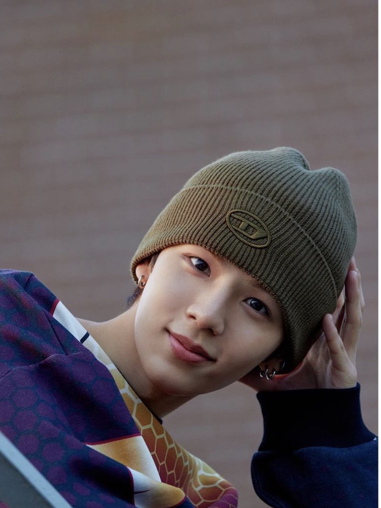 Diesel K-Coder-Fully B Ribbed Beanie with D Embroidery Army Green 착용 스타일 - 2