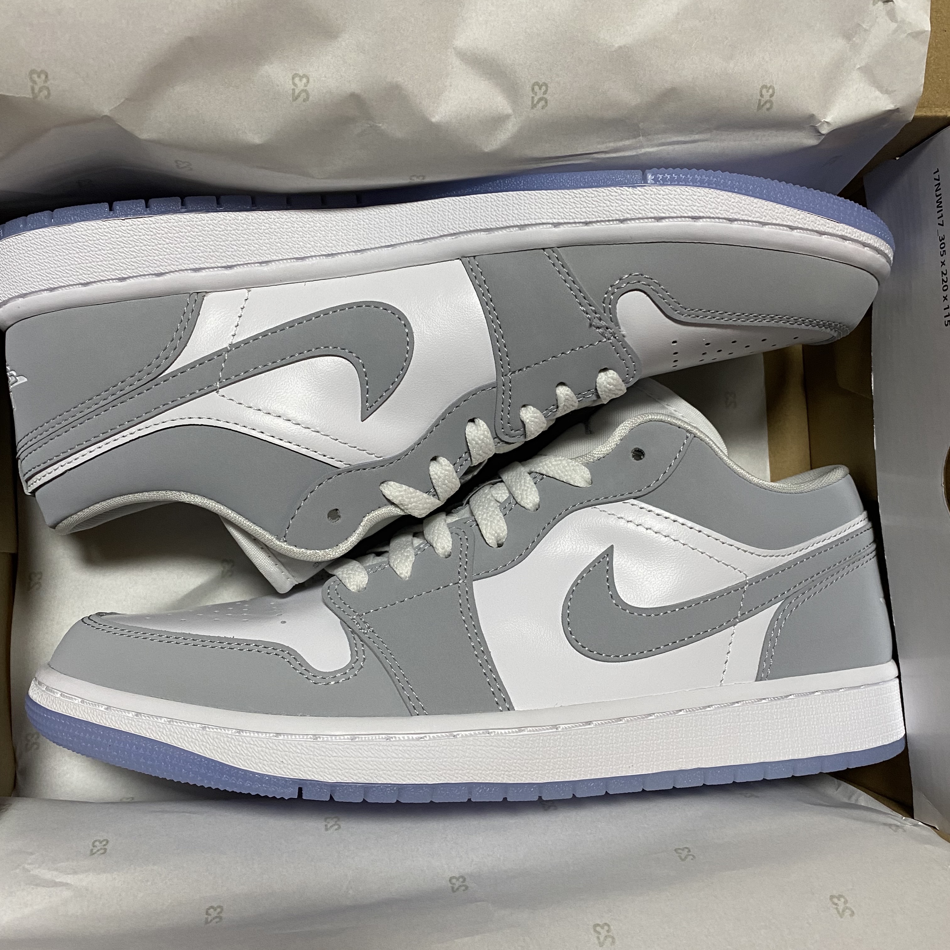 (W) Jordan 1 Low White Wolf Grey 착용 스타일