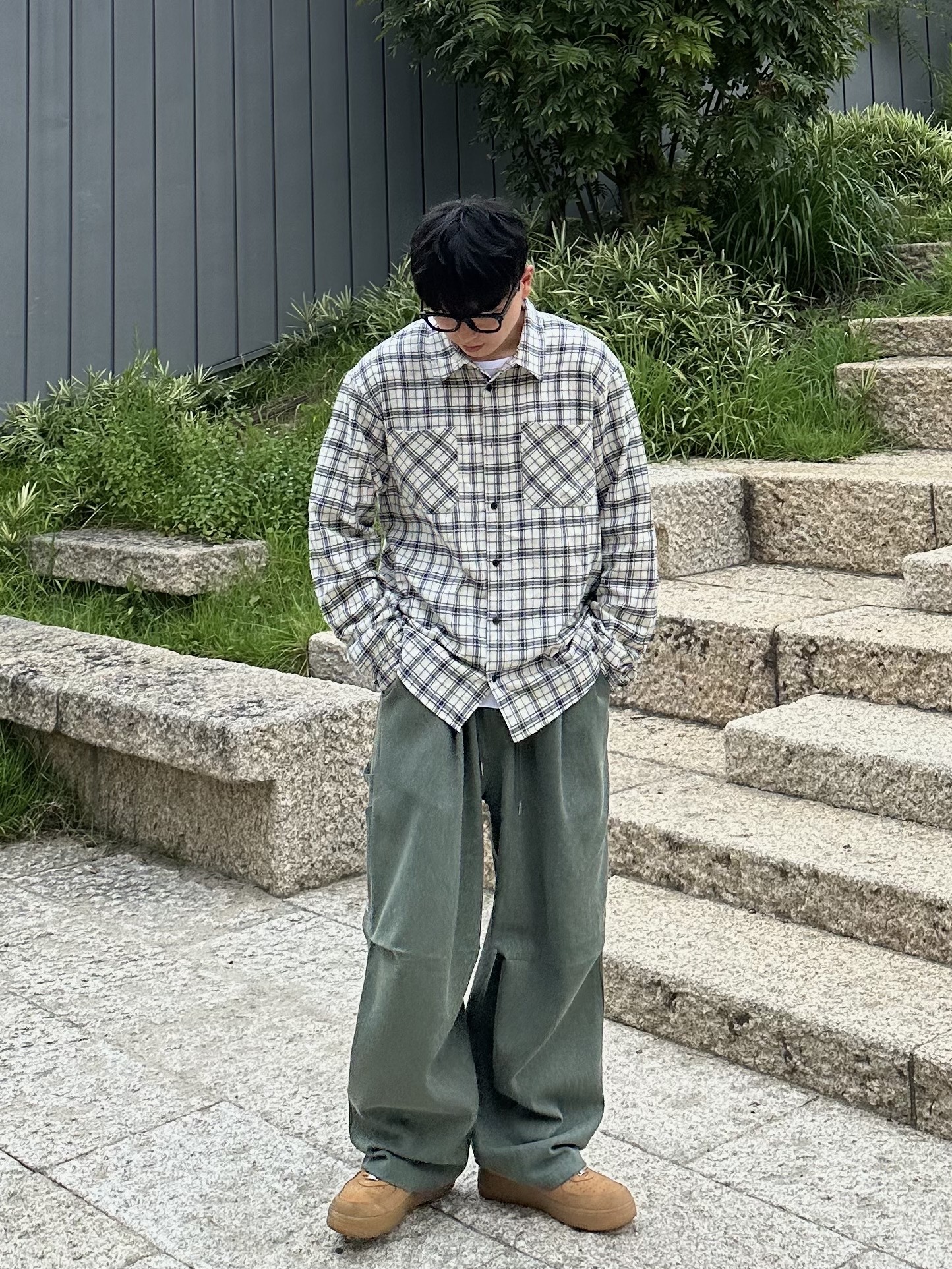 Nike x Supreme Air Force 1 Low Flax, Nike Air Force 1 '07 WB Flax 착용 스타일 - 4