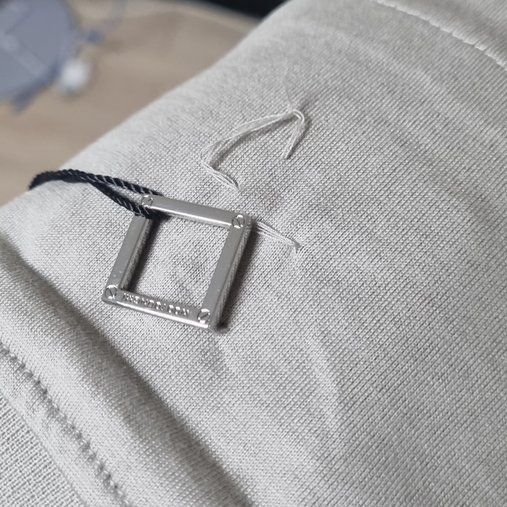 Wooyoungmi Cotton Back Logo T-Shirt Grey - 23SS 착용 스타일 - 2