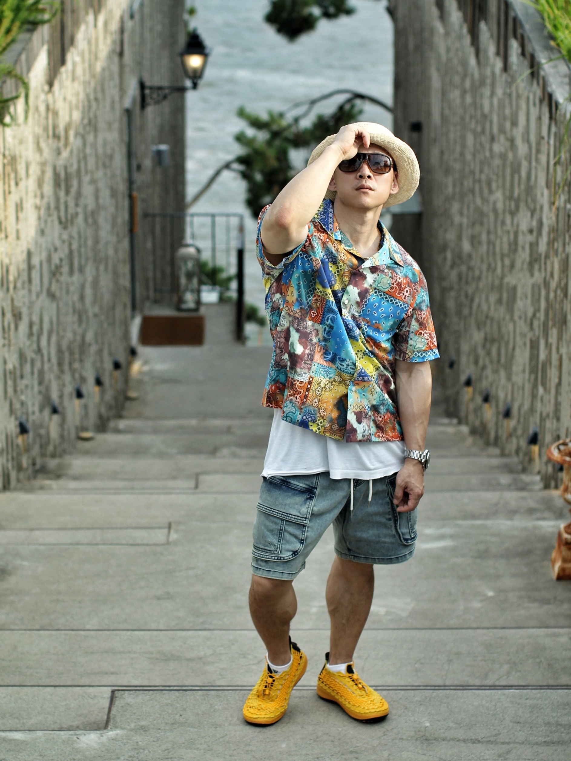 Nike ACG Watercat+ Vivid Sulfur 착용 스타일 - 1