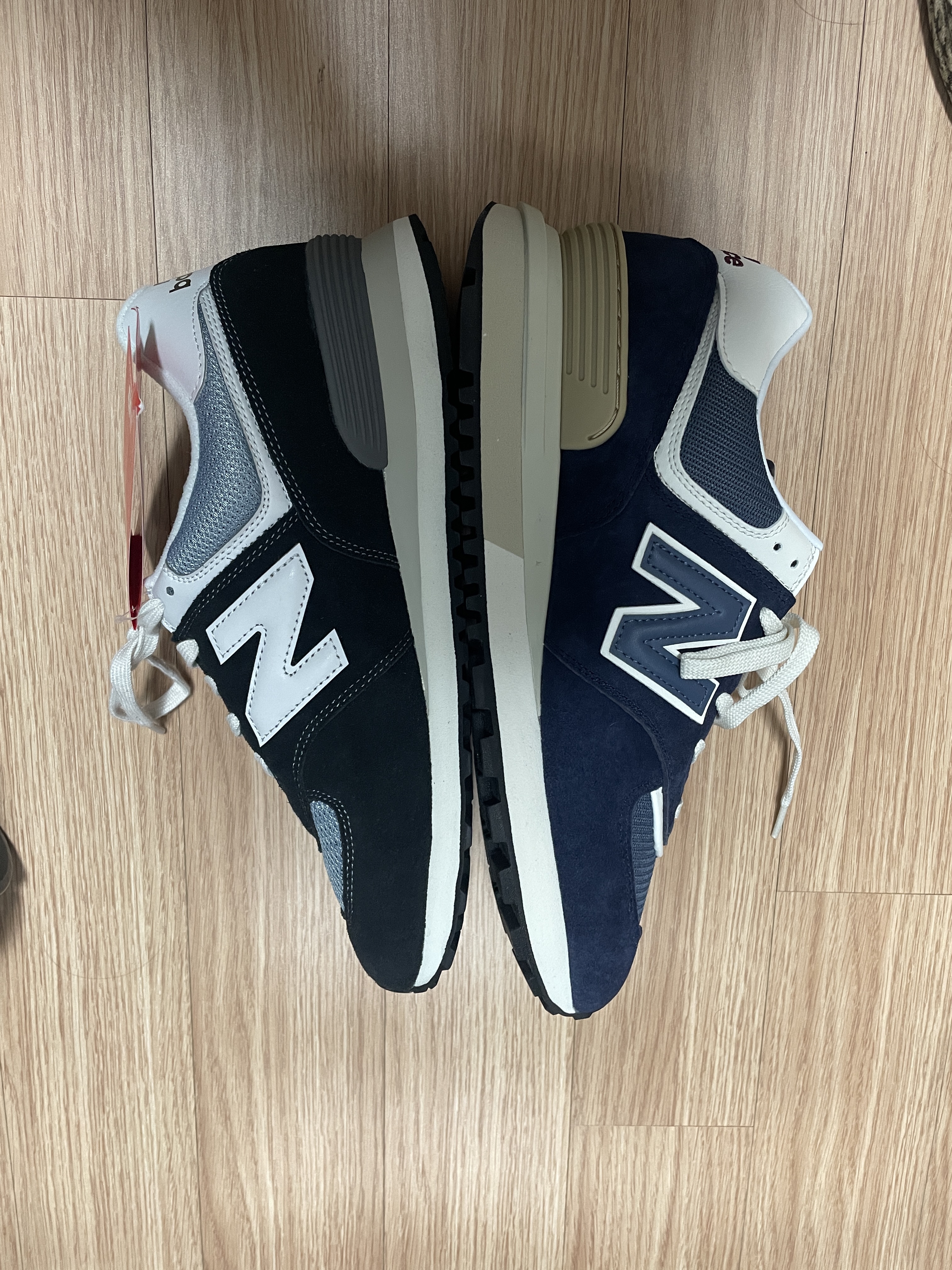 New Balance 574 Vintage Pack Navy, New Balance 574 Legacy Navy 착용 스타일 - 3