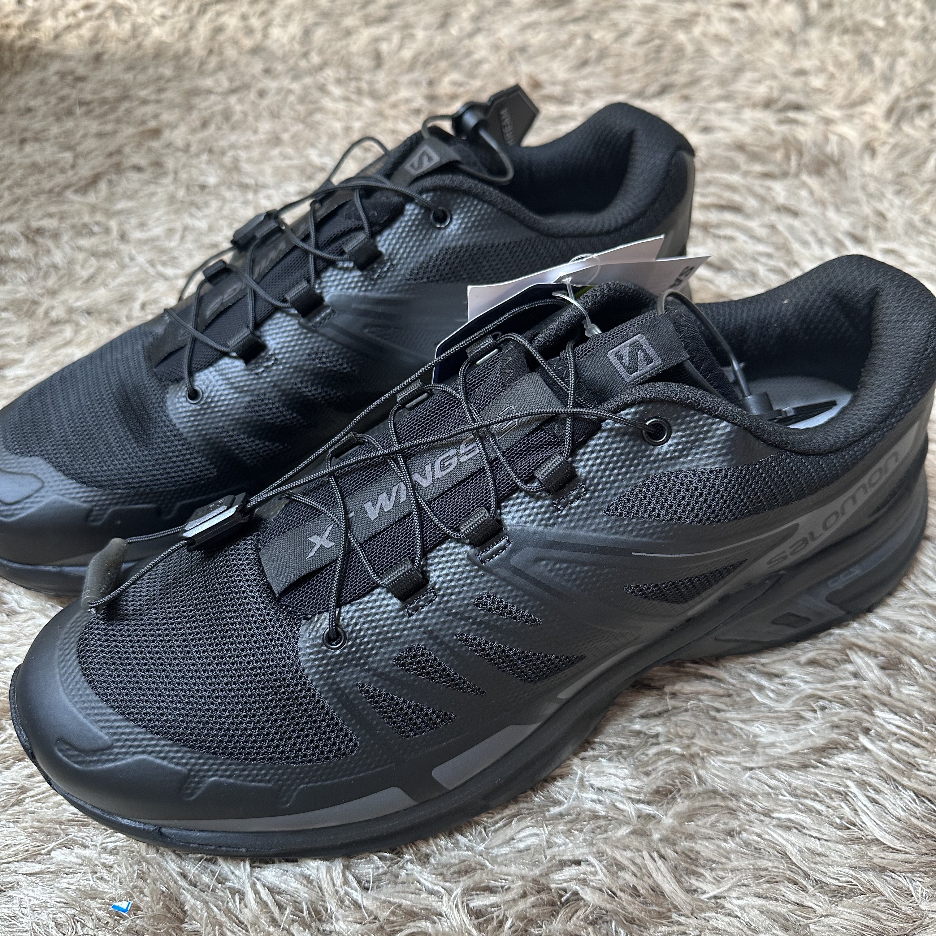 Salomon XT-Wings 2 ADV Black 착용 스타일