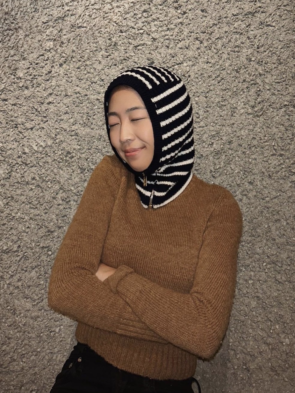 (W) Open Yy Stripe Zip Up Balaclava Navy, (W) Open Yy Stripe Zip Up Balaclava Ivory 착용 스타일