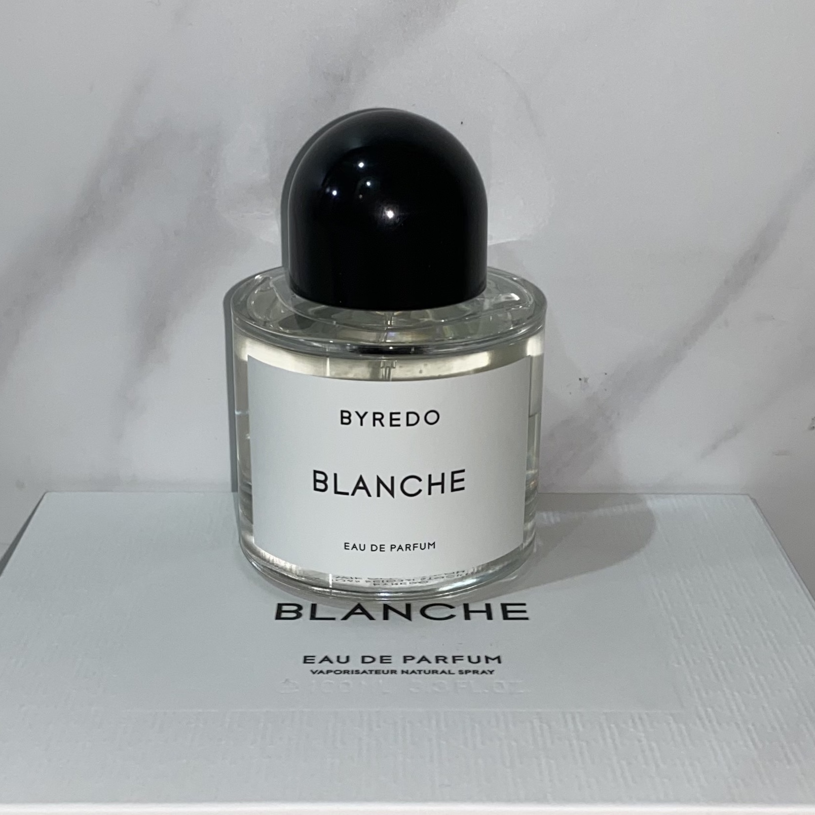 Byredo Blanche Eau De Parfum 100ml, Byredo Blanche Eau De Parfum 50ml 착용 스타일 - 2