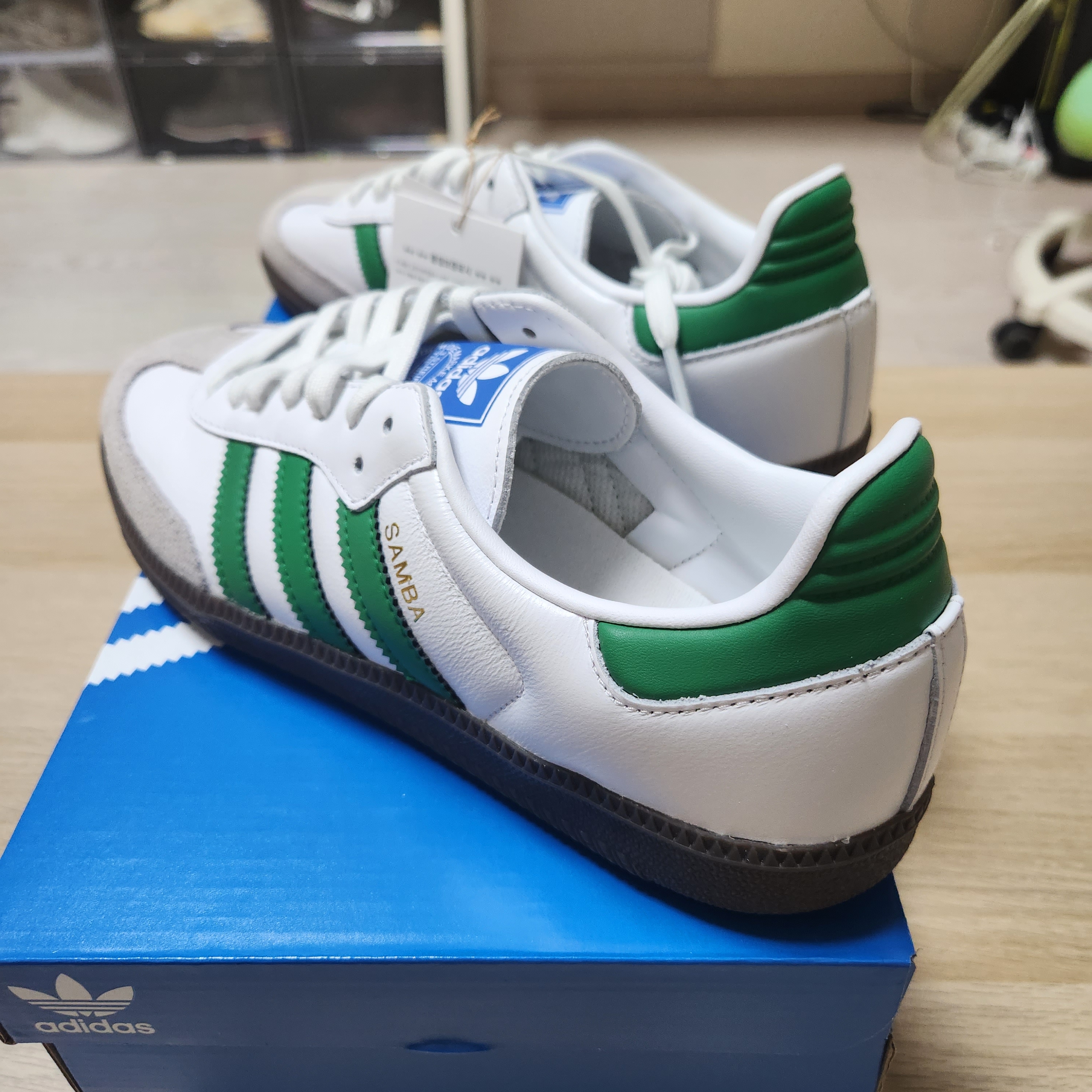 Adidas Samba OG White Green 착용 스타일 - 3