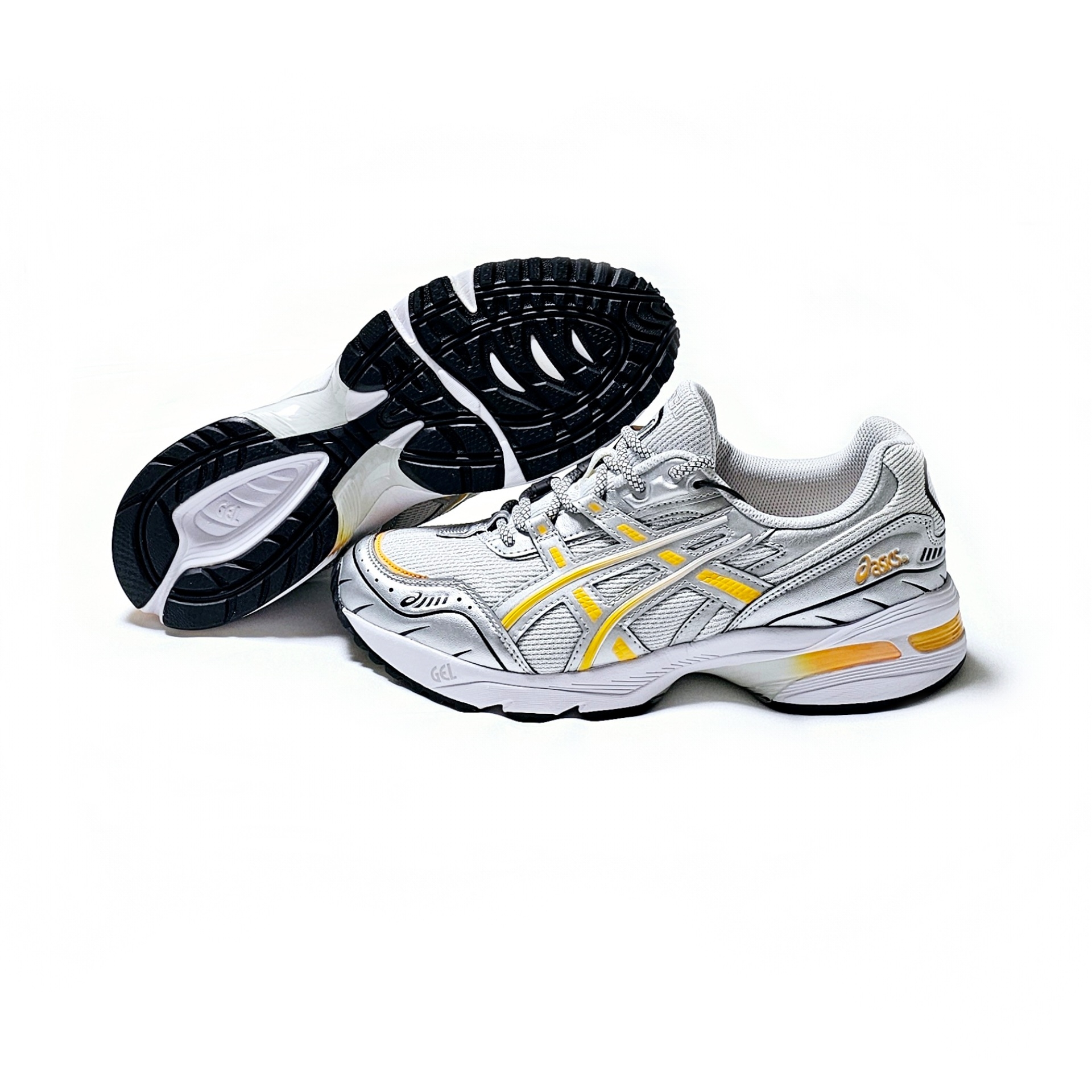 Asics Gel-1090 White Citrus 착용 스타일 - 1