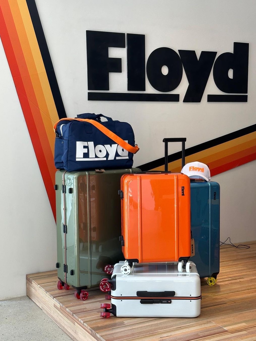 Floyd Weekender Shark Blue, Floyd Baseball Cap Super Blue Orange 착용 스타일 - 1