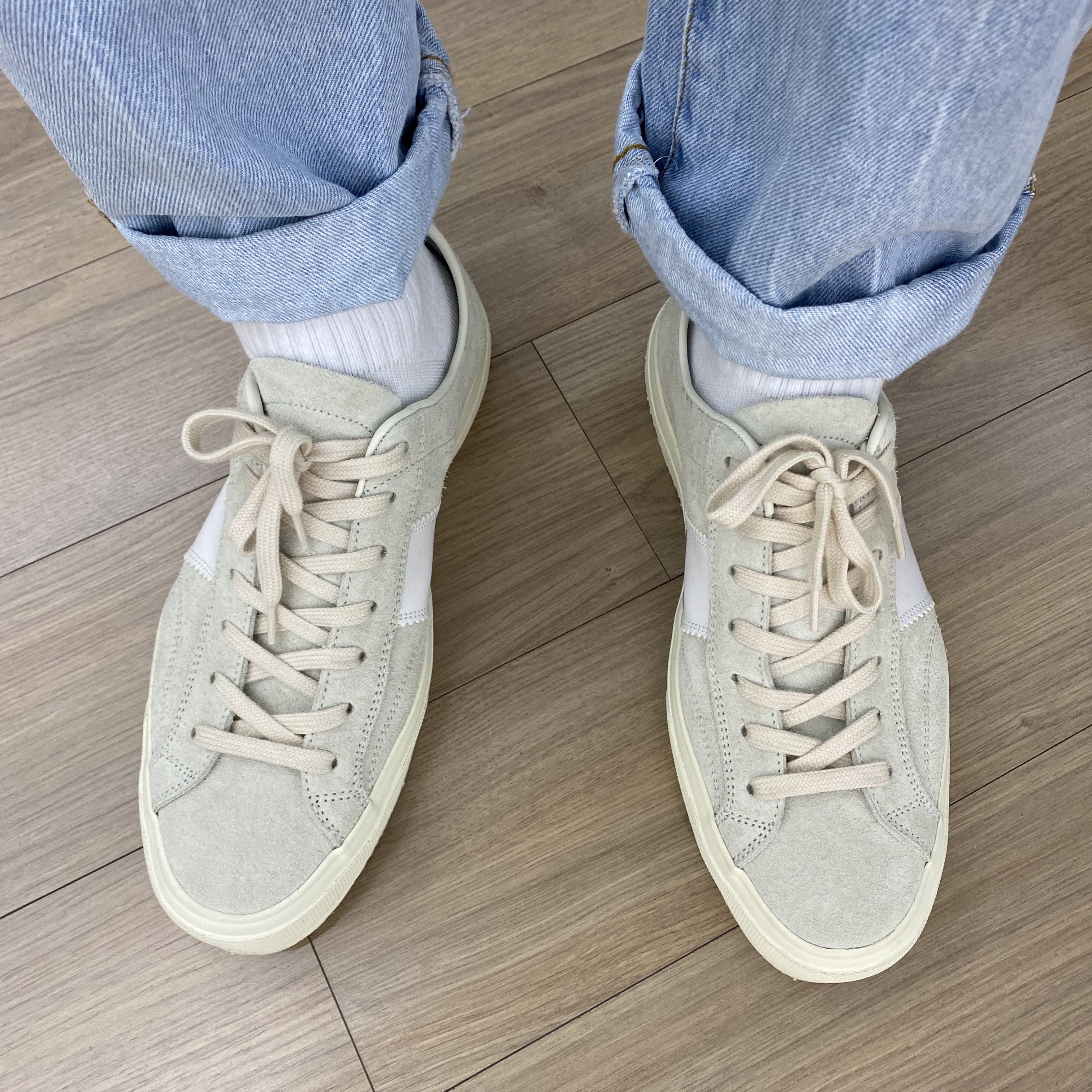 Tom Ford Cambridge Lace Up Sneakers Marmo 착용 스타일