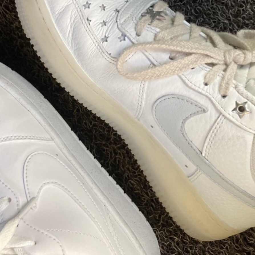 (W) Nike Air Force 1 '07 Summit White Pure Platinum 착용 스타일 - 2