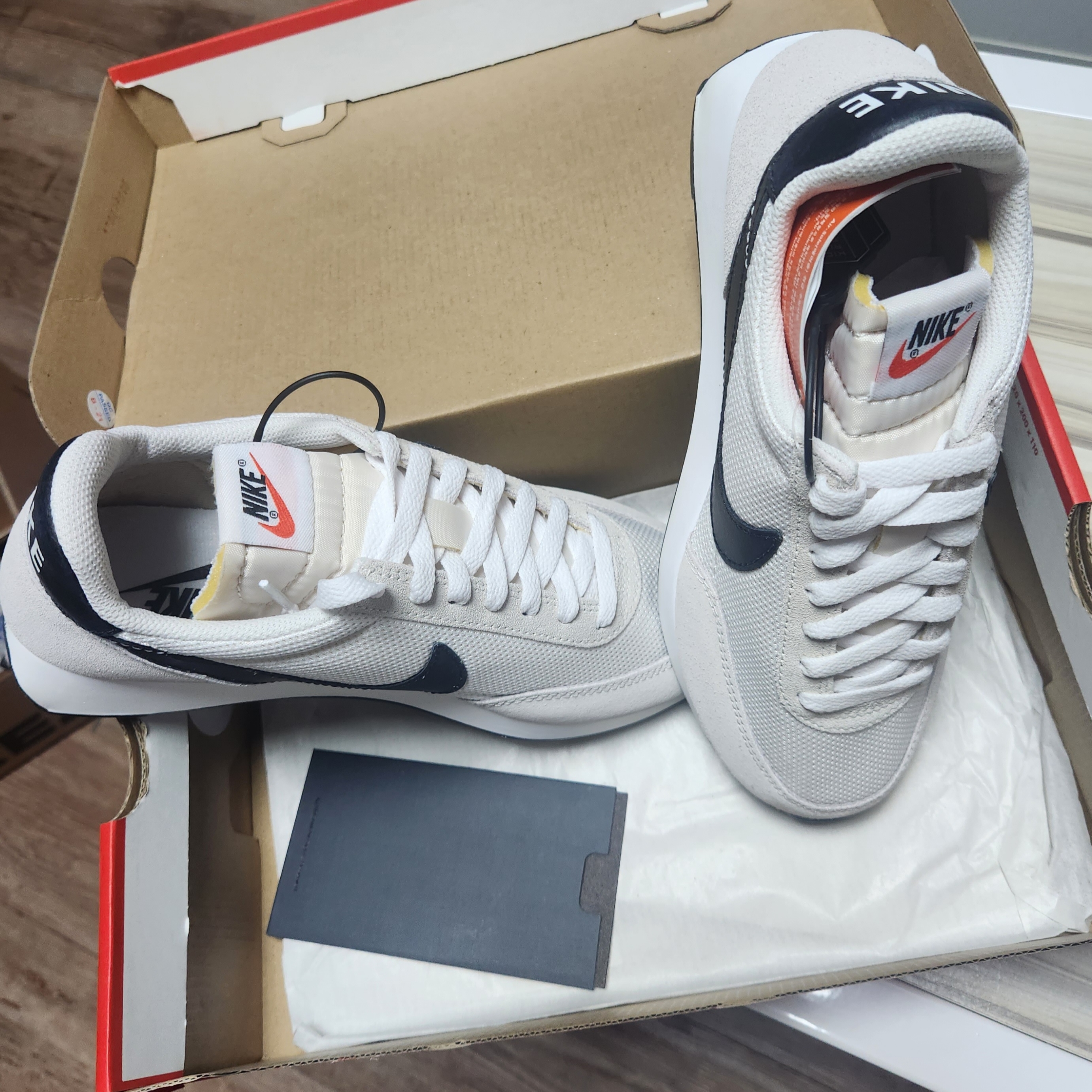 Nike Air Tailwind 79 White Phantom Black 착용 스타일