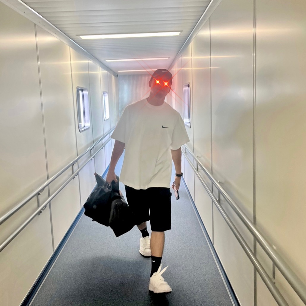 Nike x Stussy T-Shirt White (DV1774-100), Longchamp Le Pliage Original Travel Bag M Black 착용 스타일